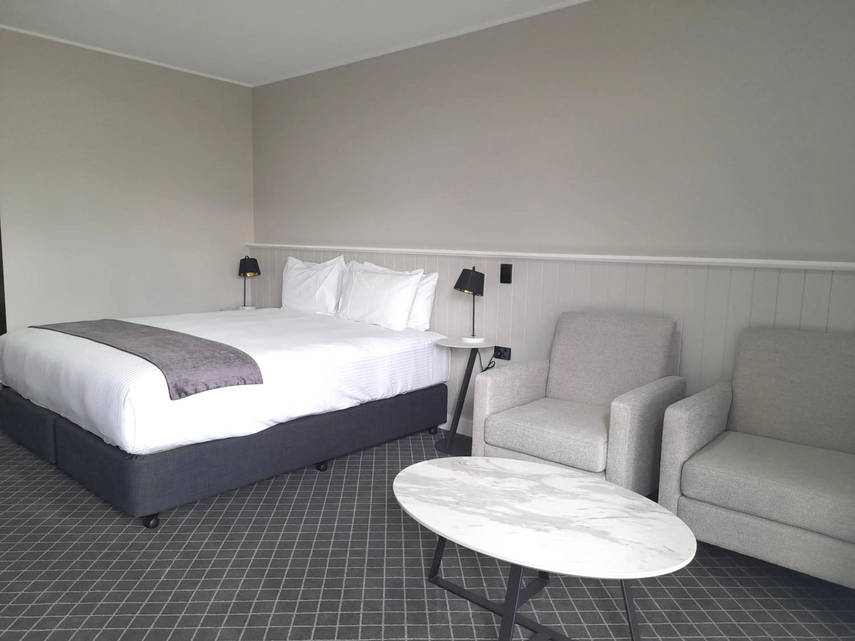 Bedroom, Bed in Econo Lodge Gateway Tamworth