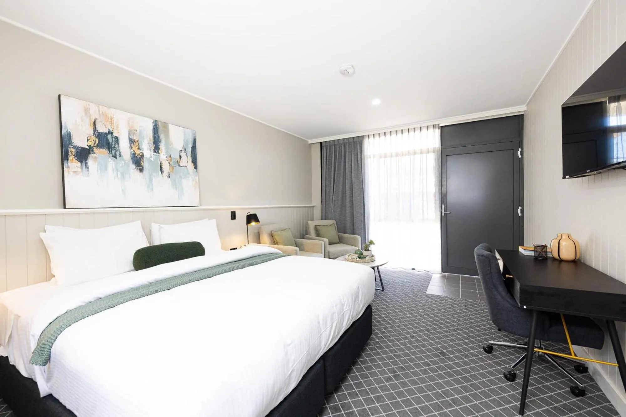 Bedroom, Bed in Comfort Inn Gateway Tamworth