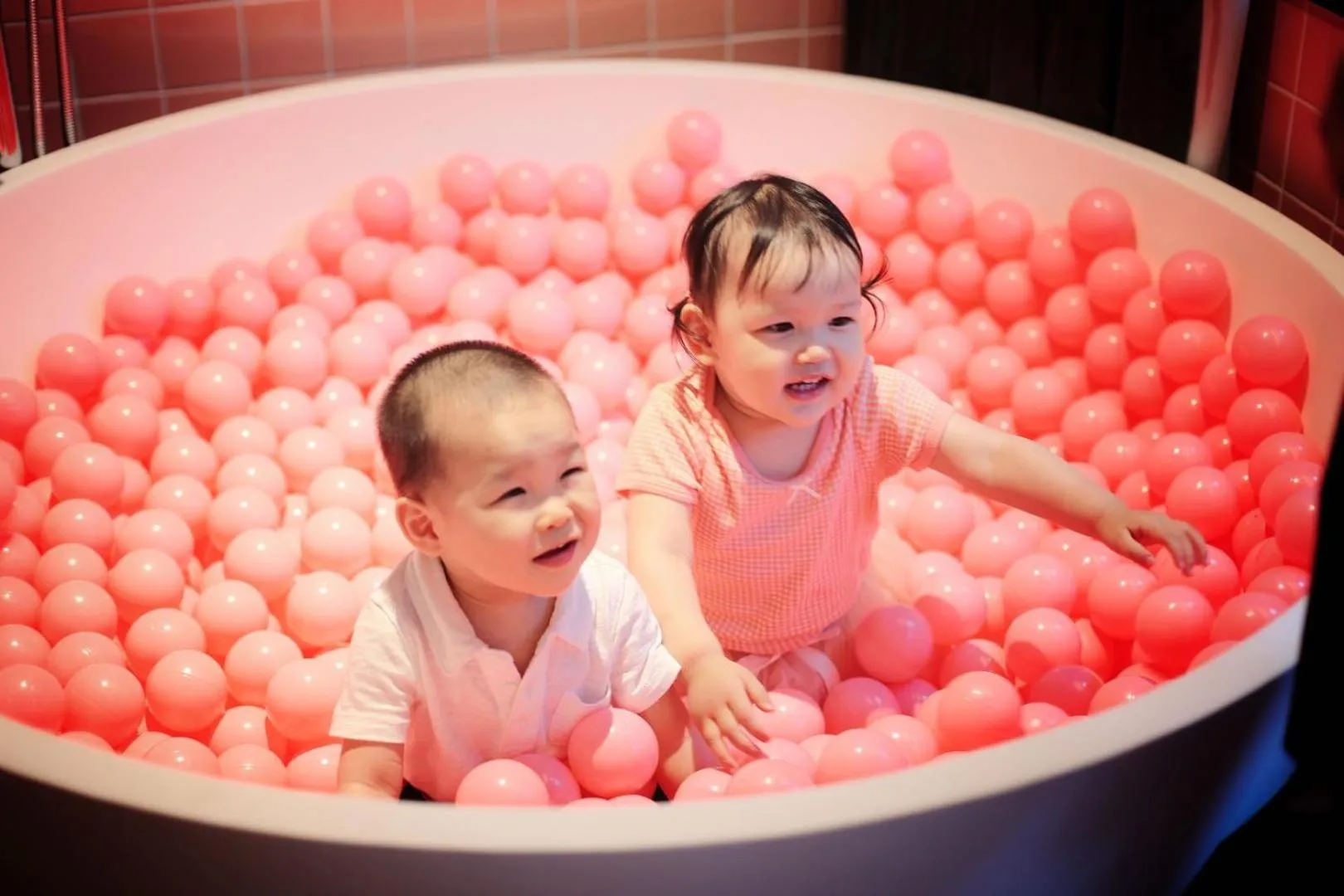 children in Peking Yard Boutique Hotel