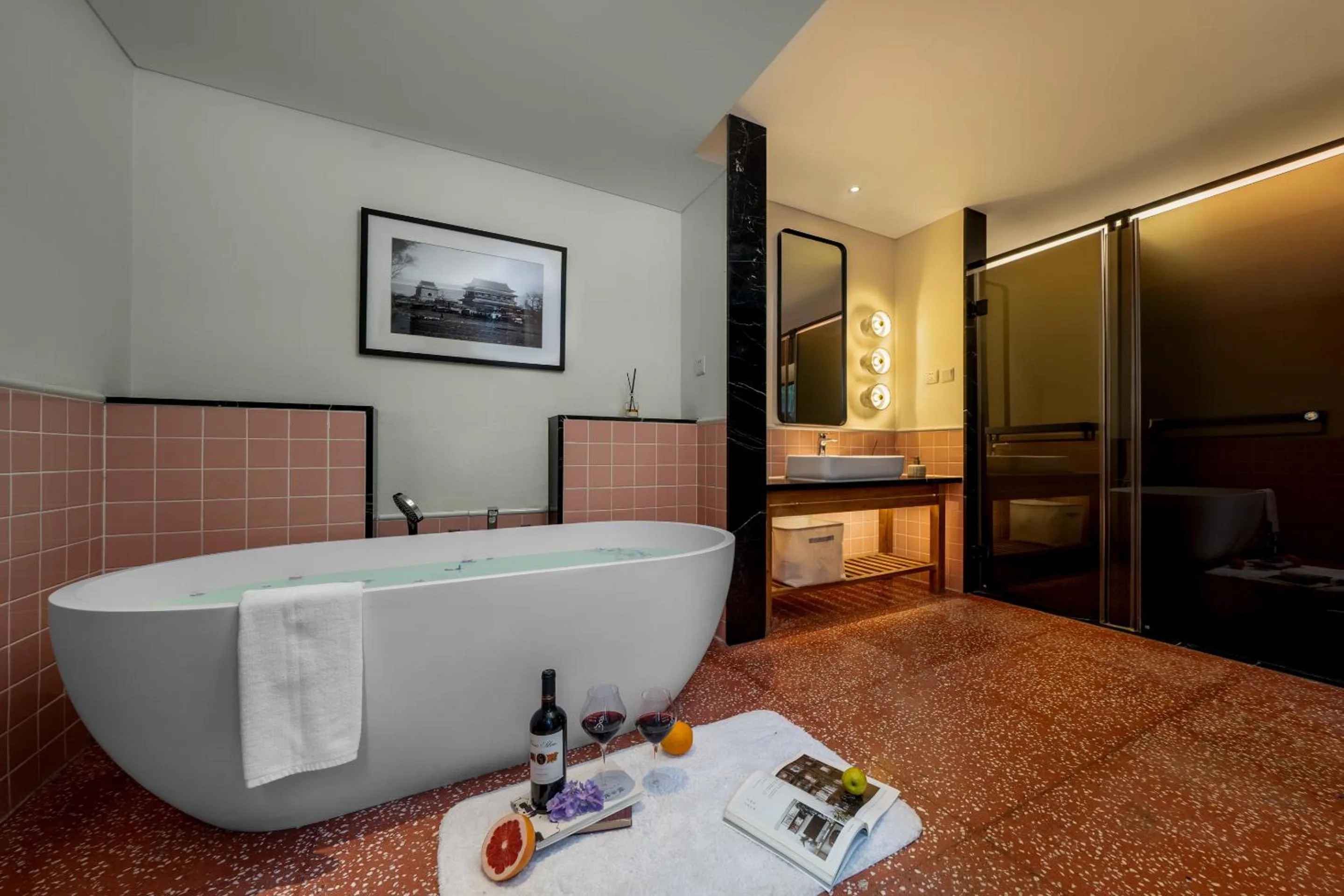 Bed in Peking Yard Boutique Hotel