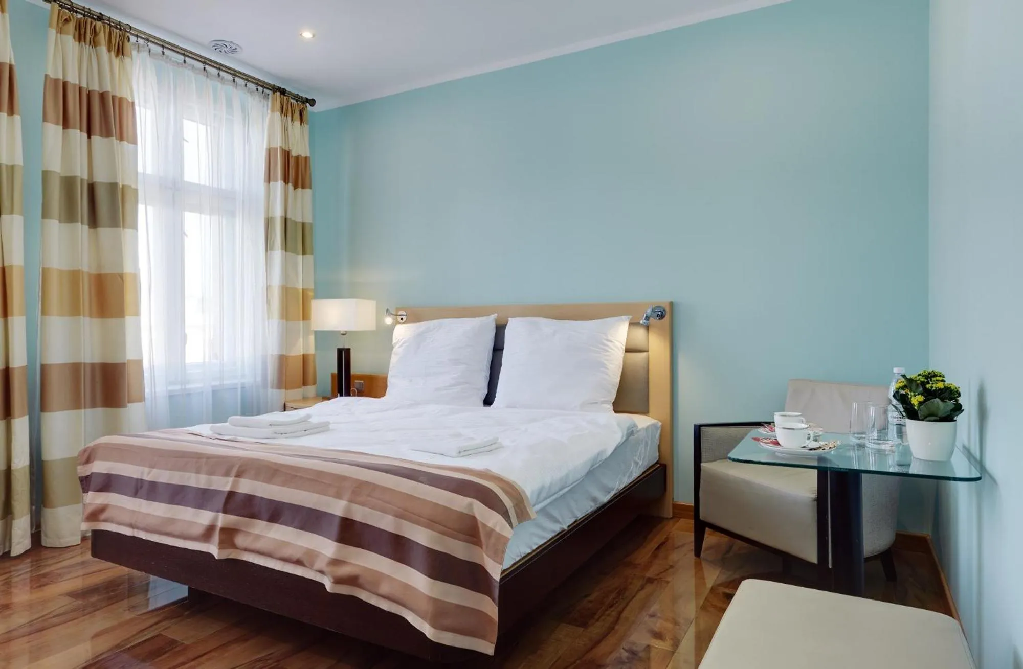 Bed in Jagiellonska 3 ApartHotel - Duze przestronne pokoje, centrum miasta, szybkie WiFi