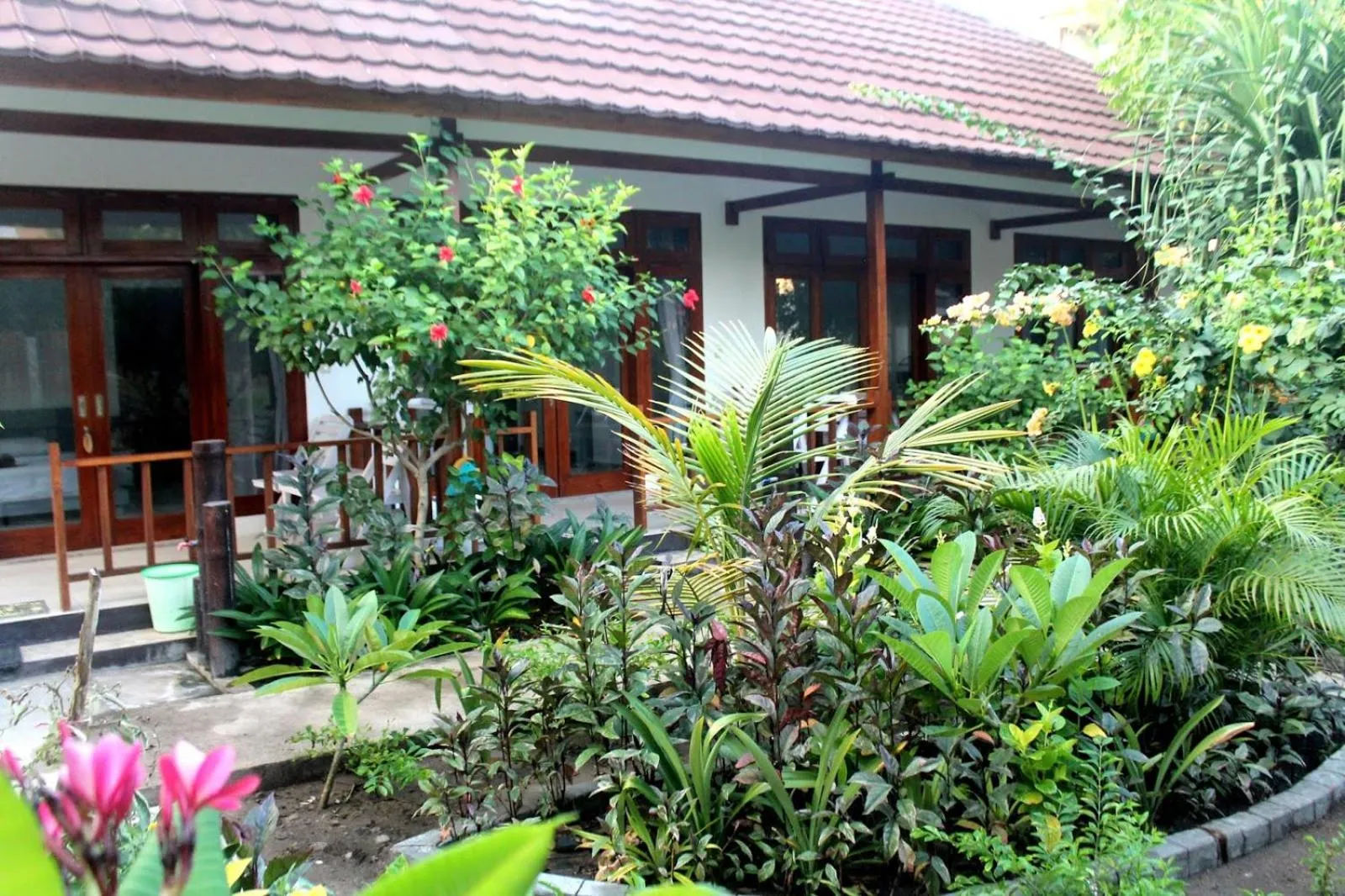 Gili Smile Bungalow