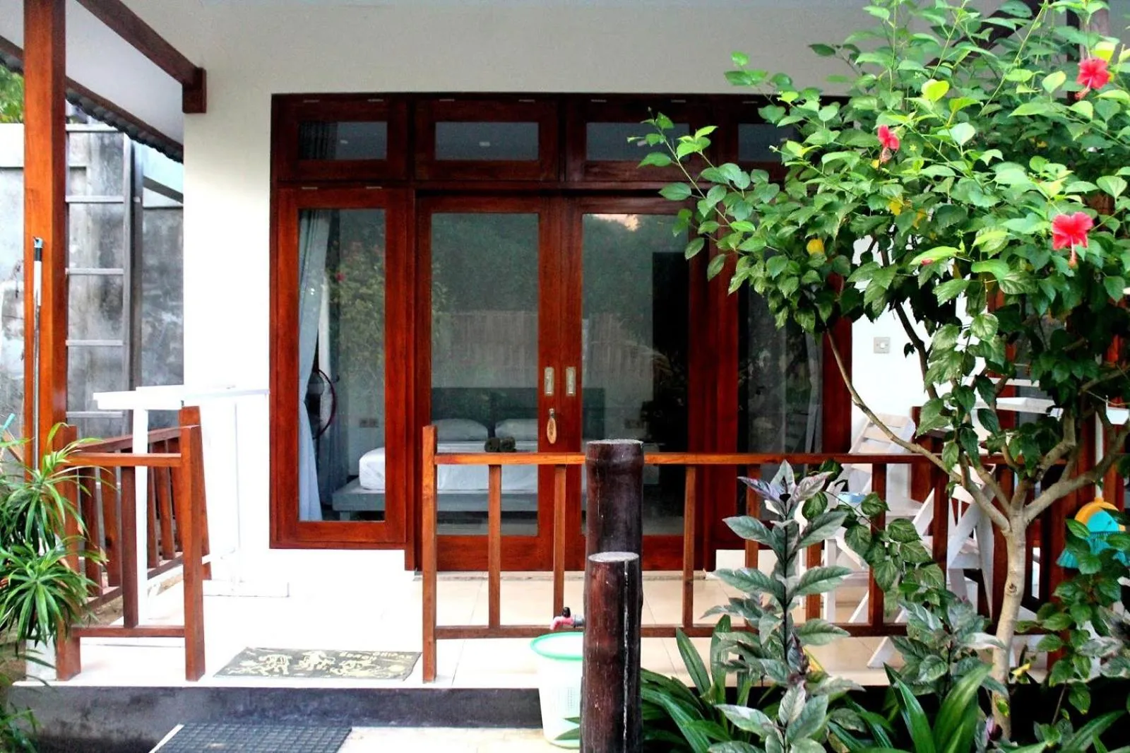 Gili Smile Bungalow