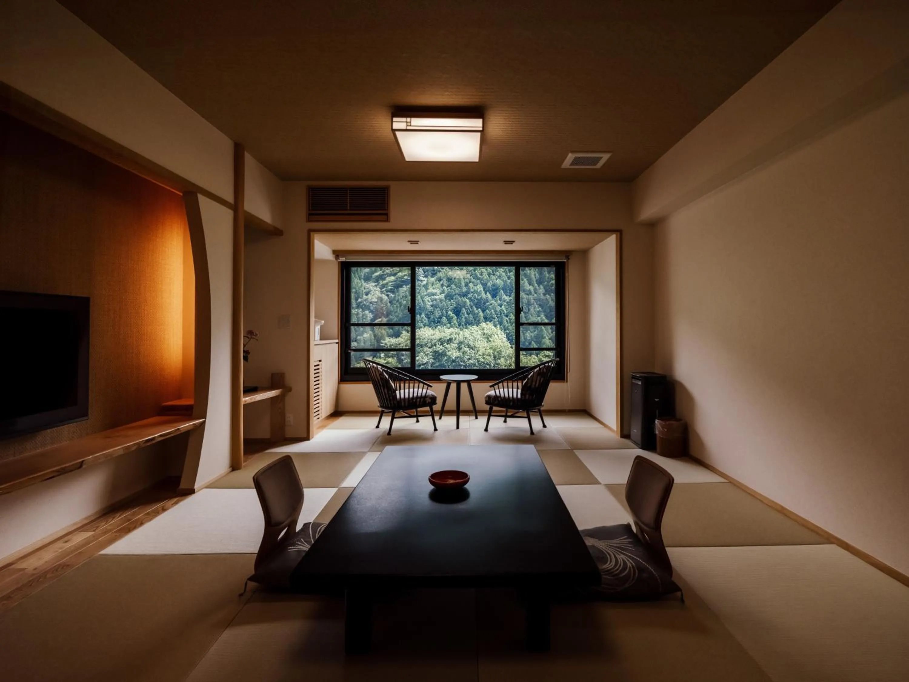 Bed in Hotel Kazurabashi