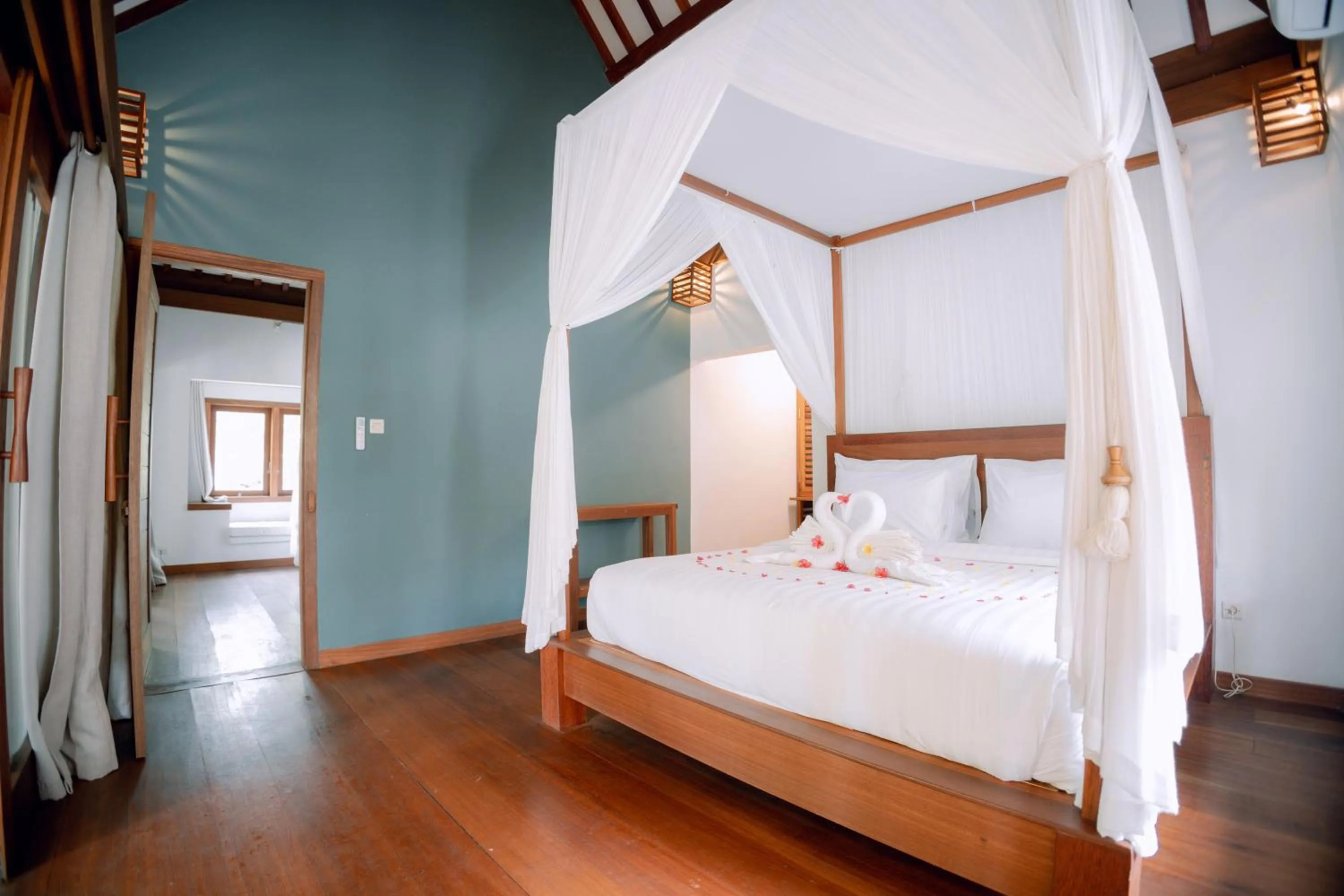 Bed in Island View Bar & Bungalow