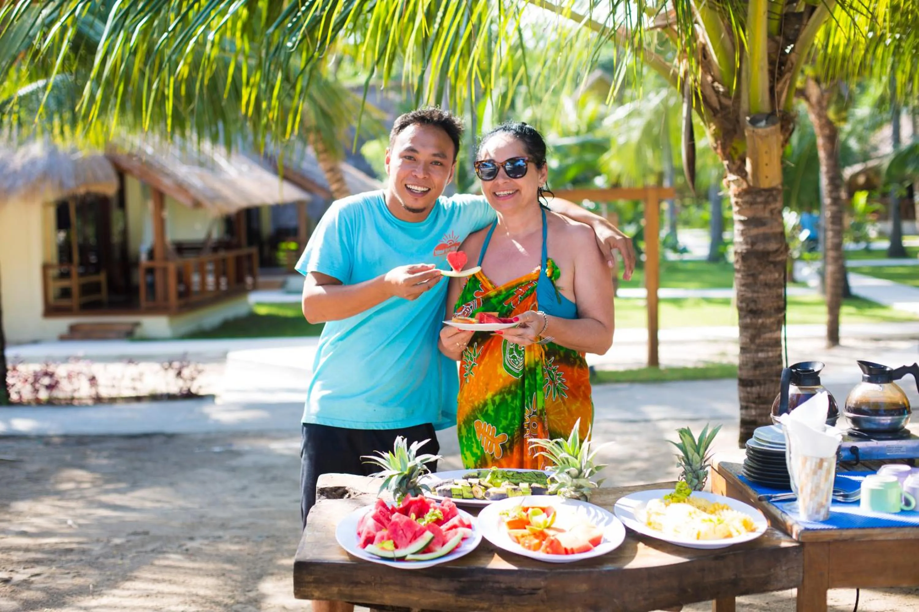Island View Bar & Bungalow