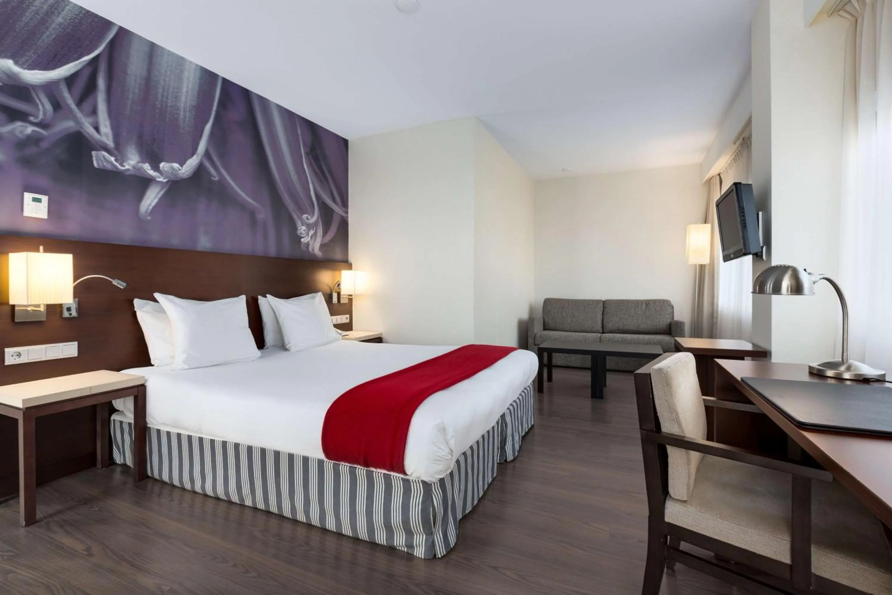 Bedroom, Bed in NH Amersfoort