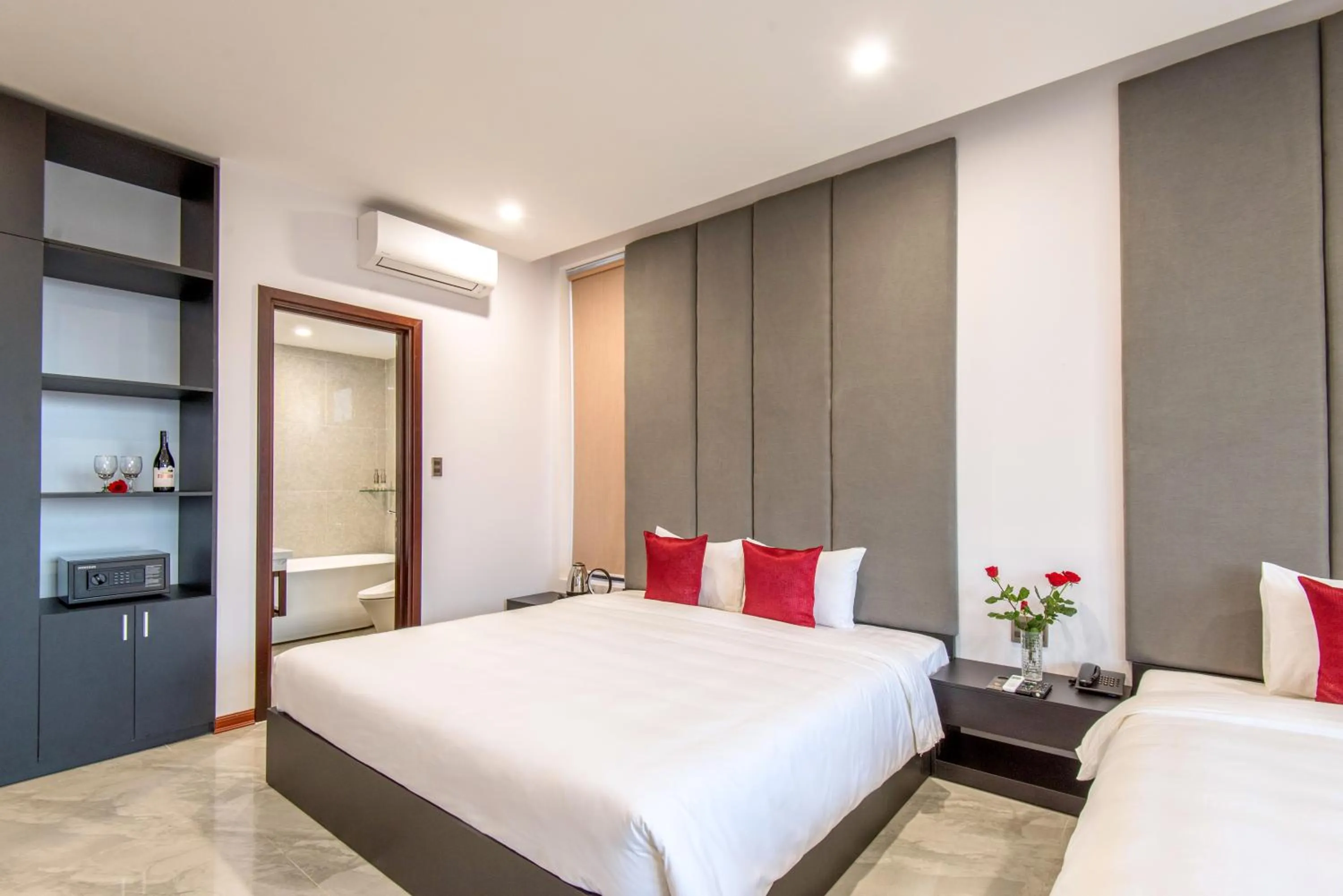 Bed in Khong Cam Garden Villas