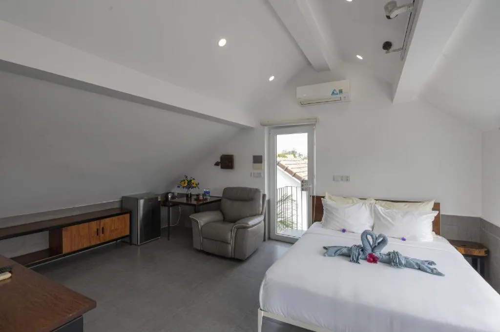 Bed in An Bang beach Chay Villas