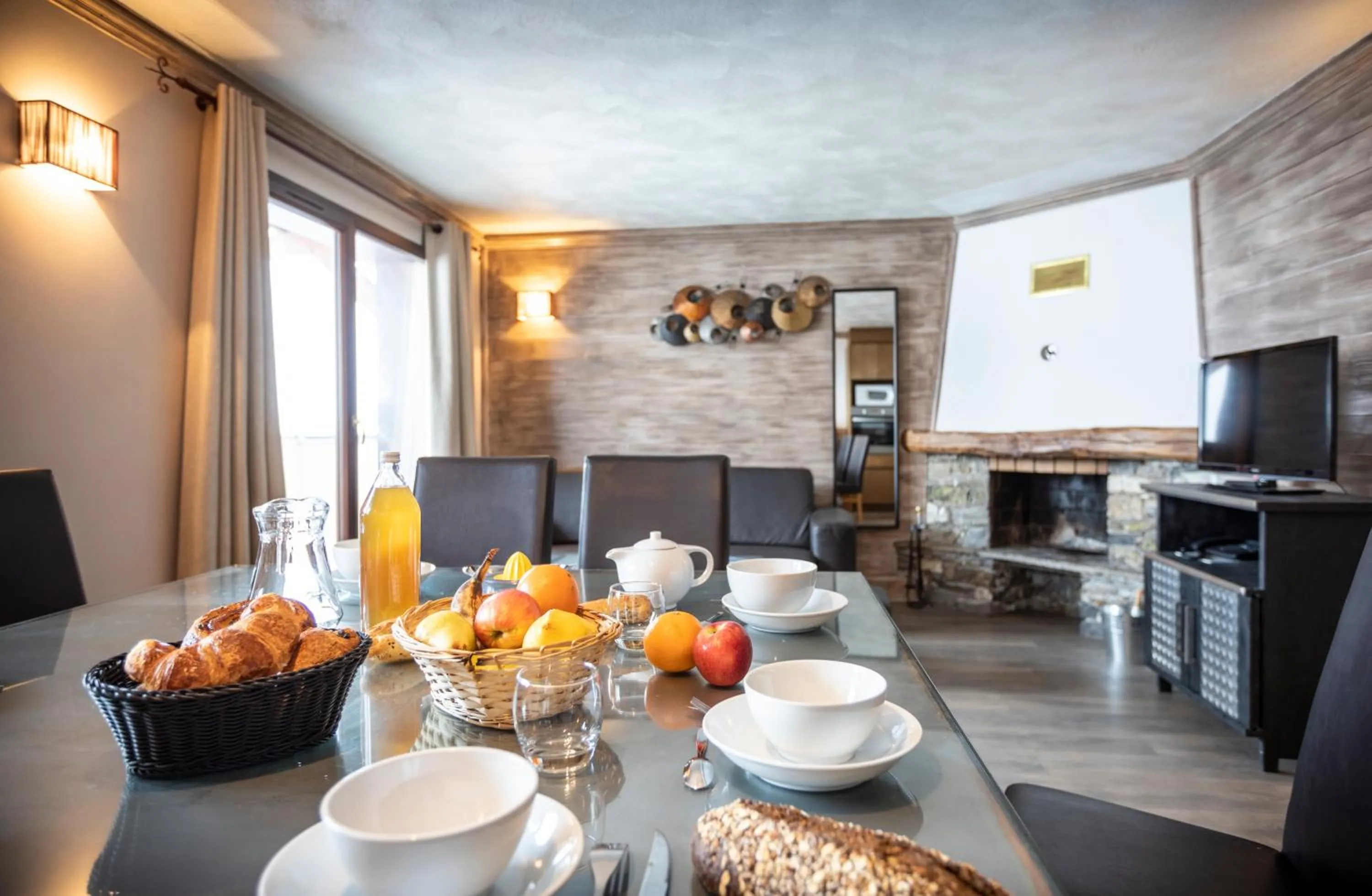 Dining area in Chalet des Neiges Hermine