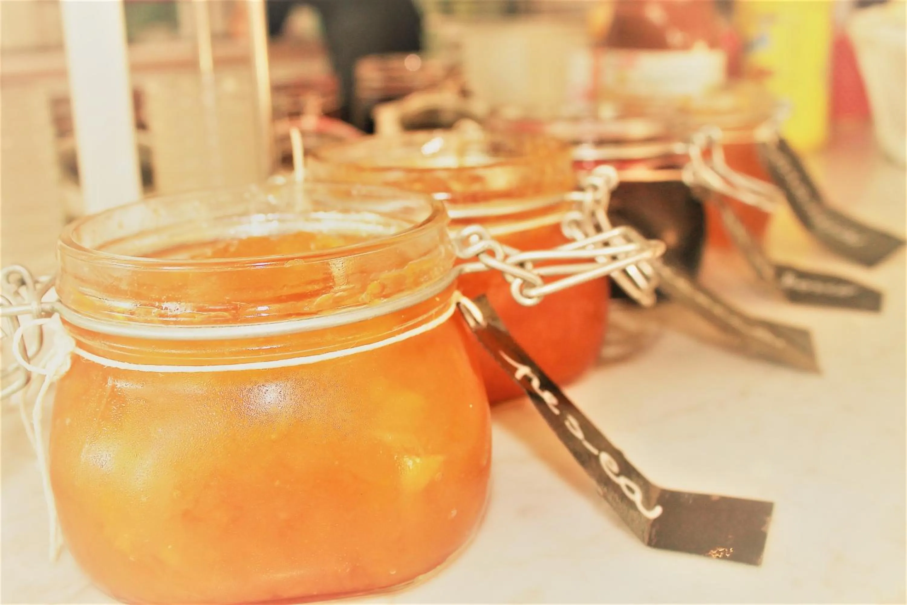 Restaurant/places to eat in Hotel Corona