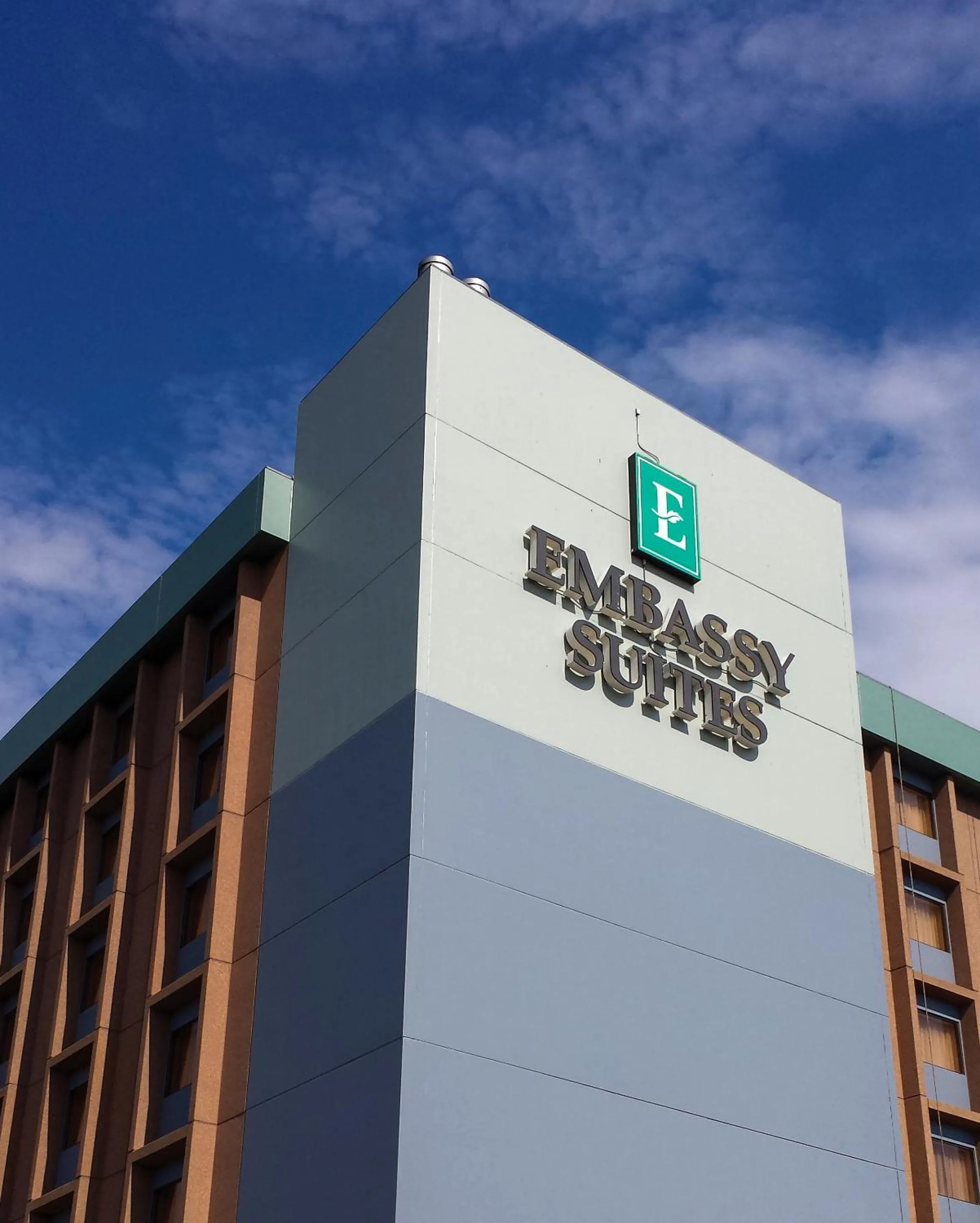 Property building in Embassy Suites by Hilton Denver Central Park