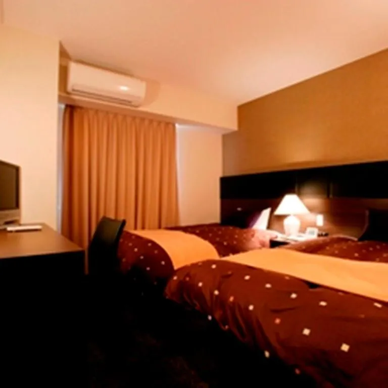 Photo of the whole room, Bed in Hotel 1-2-3 Takasaki