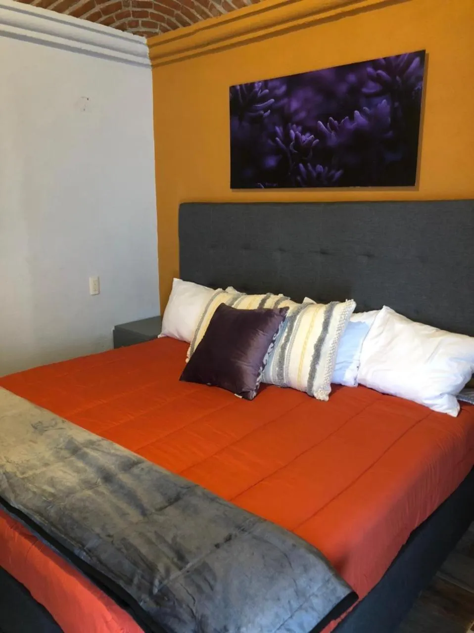 Bedroom, Bed in Hotel Corazón Mexicano