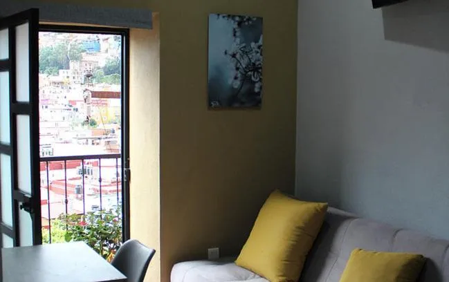 Photo of the whole room in Hotel Corazón Mexicano