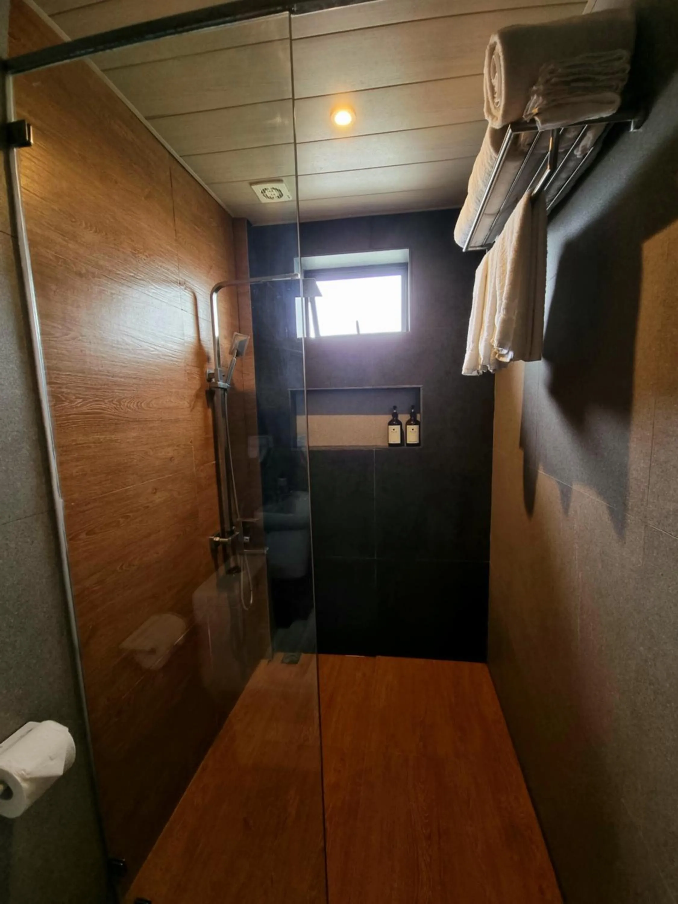 Bathroom in Balar Hotel and Spa