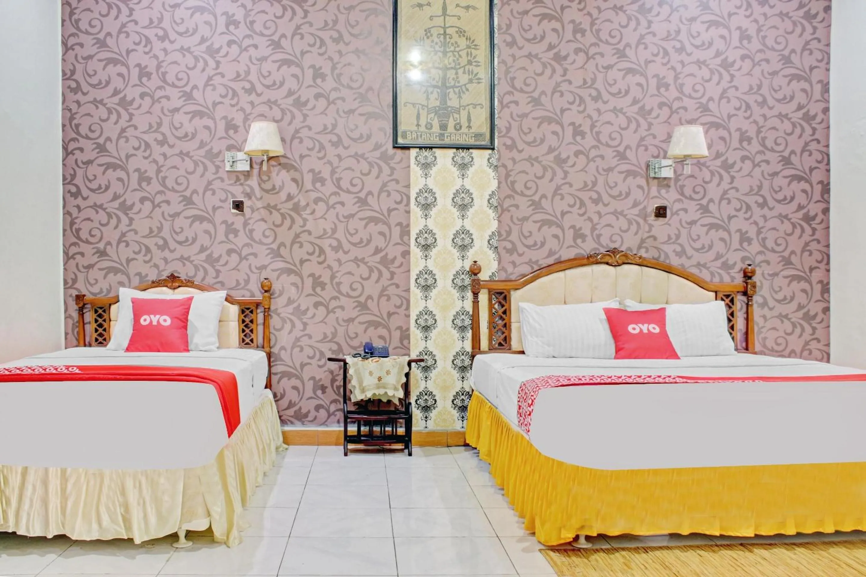 Bedroom in Capital O 90417 Hotel Batu Suli Internasional