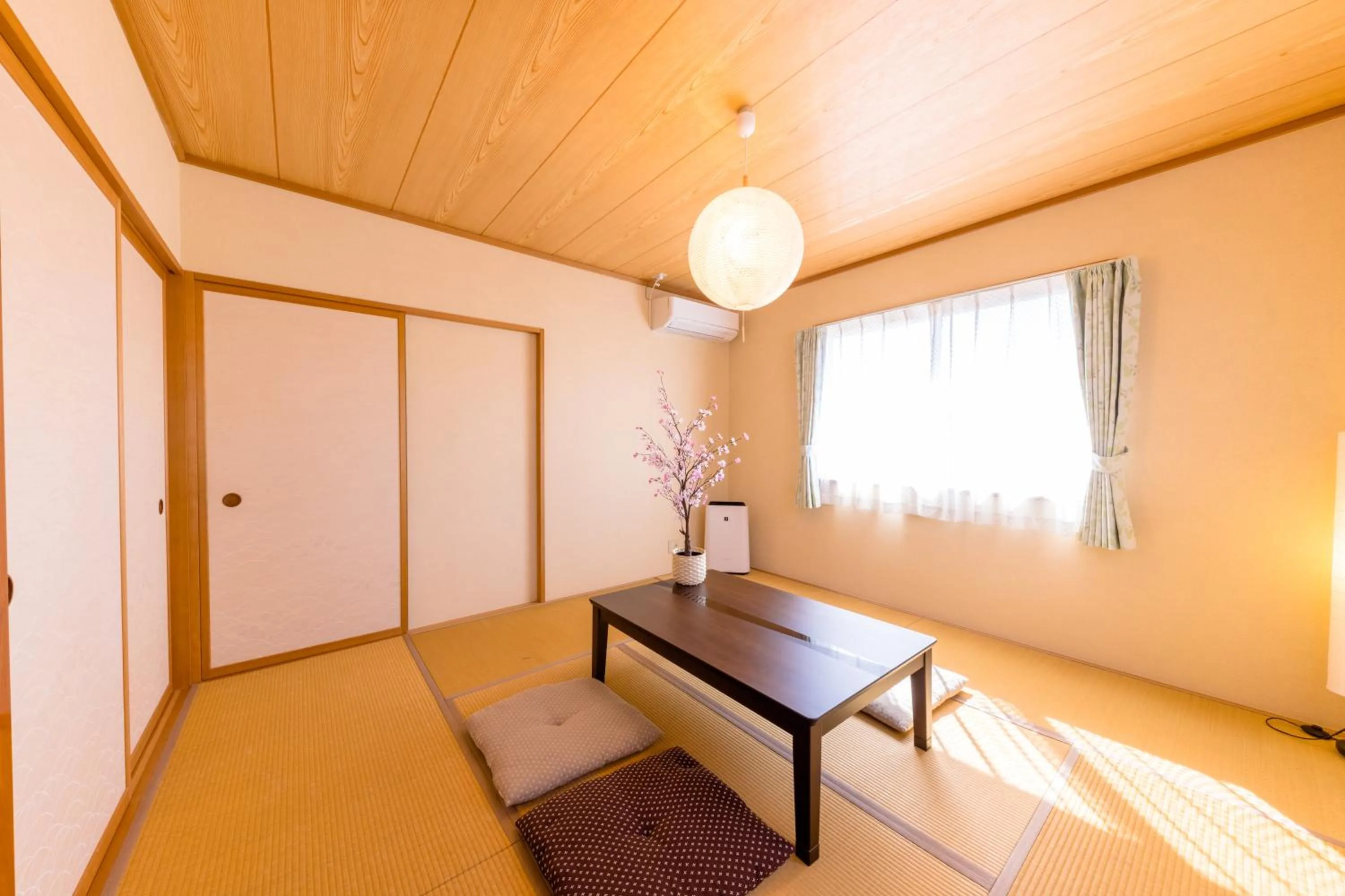 Photo of the whole room in Ma Maison Mt. Fuji Kawaguchiko
