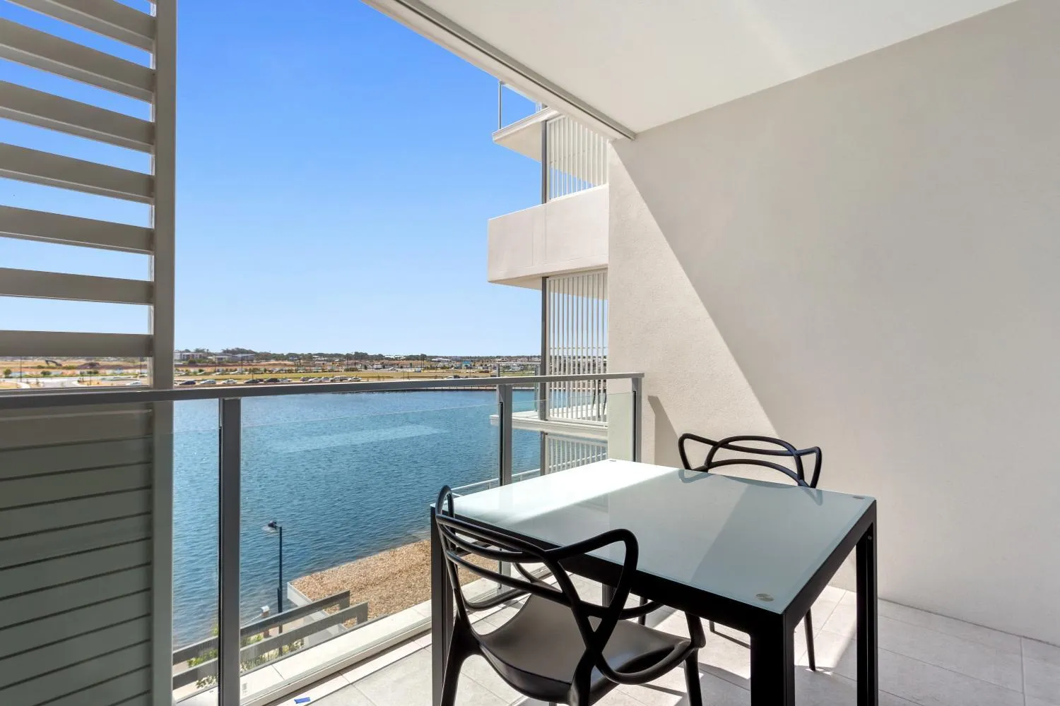 Balcony/Terrace in North Shore Oceanside Kawana