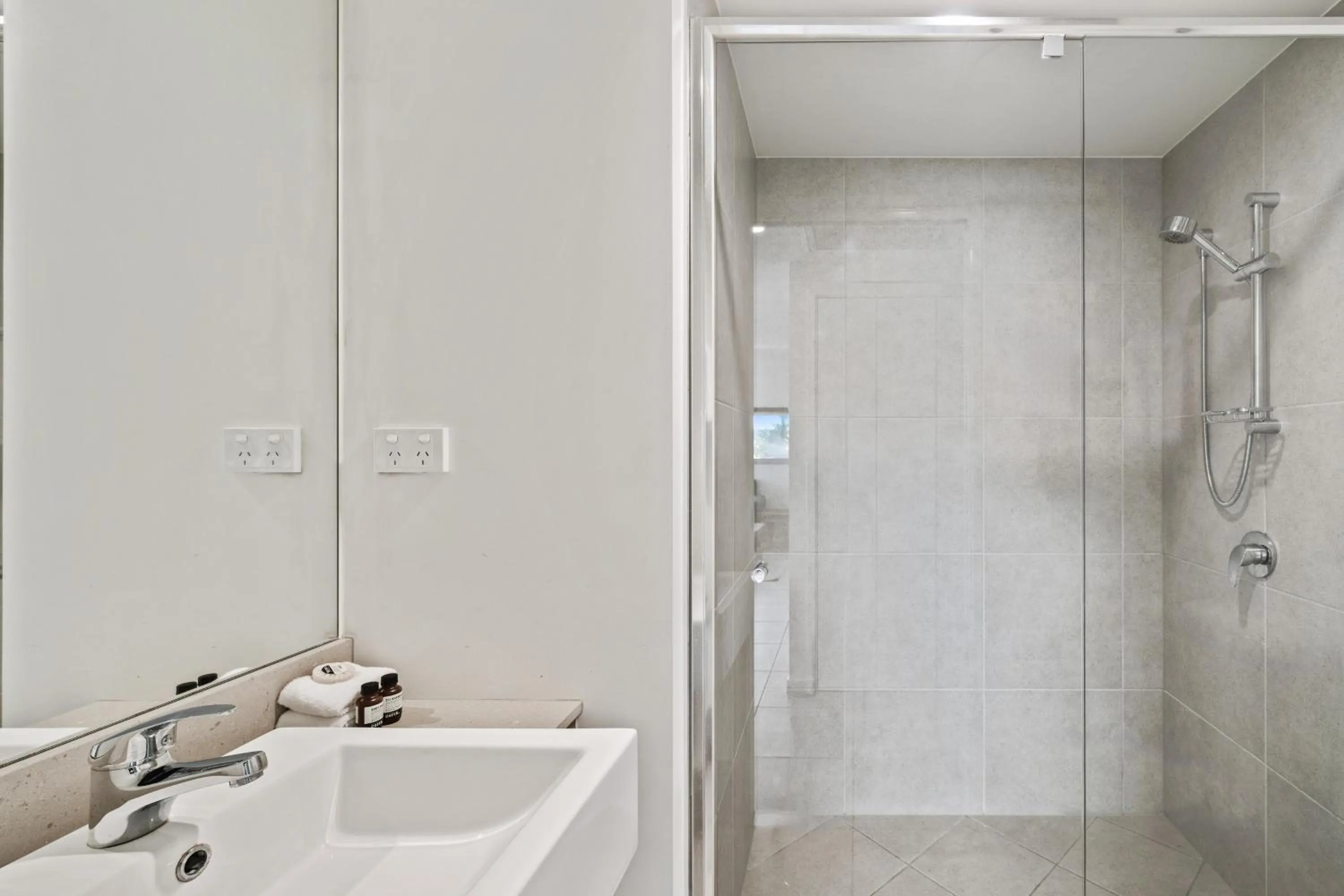 Bathroom in North Shore Oceanside Kawana