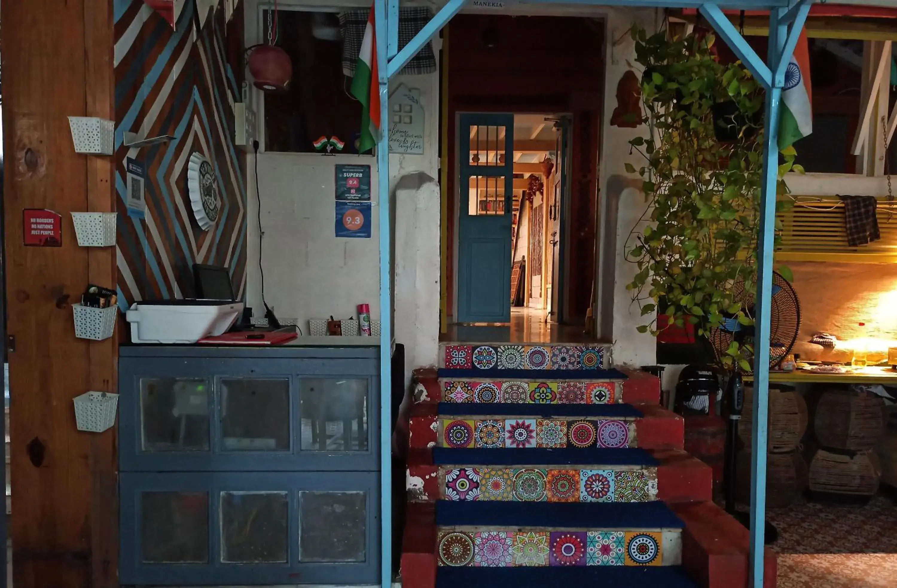 NAMASTEY MUMBAI BACKPACKERS NAMASTEY MUMBAI BACKPACKERS