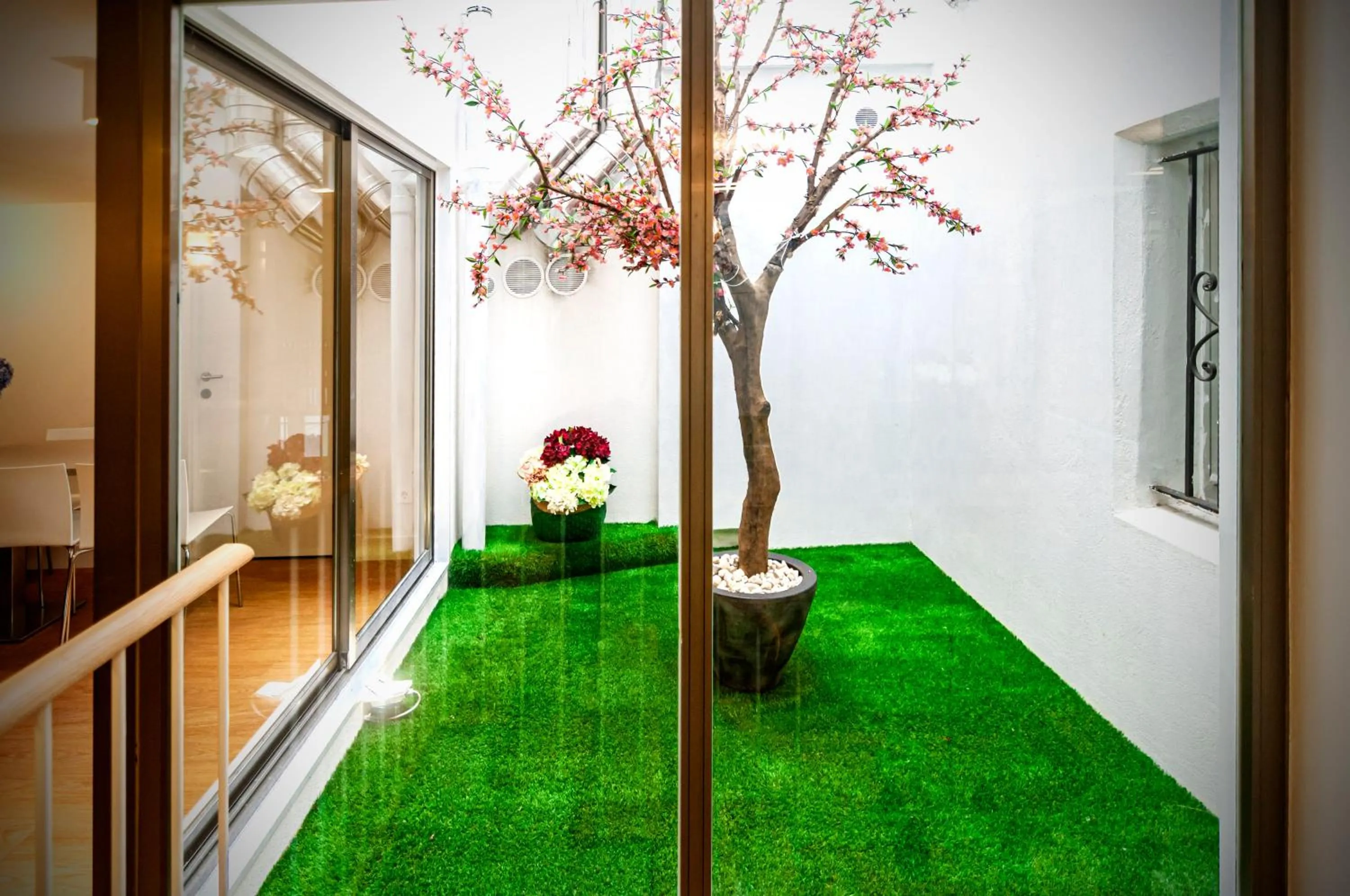 Property building in Deniké Grupo Atalaia