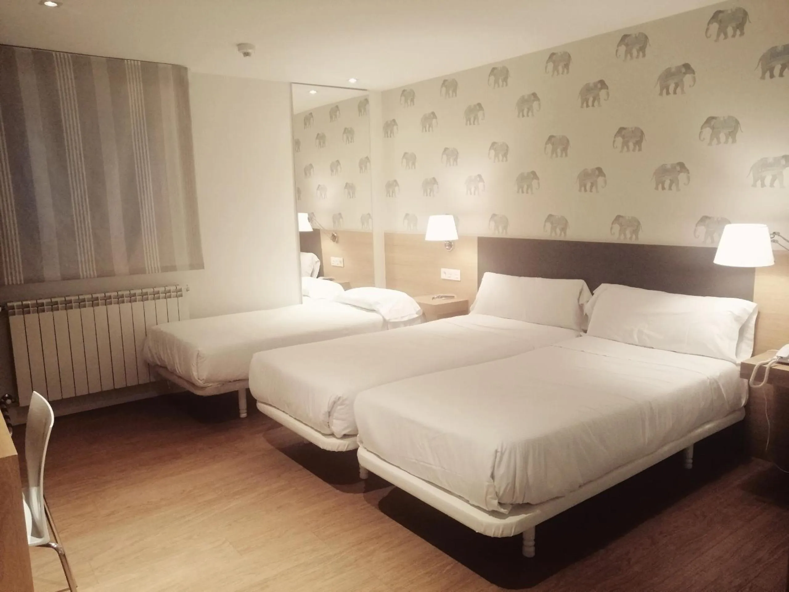 Photo of the whole room, Bed in Deniké Grupo Atalaia