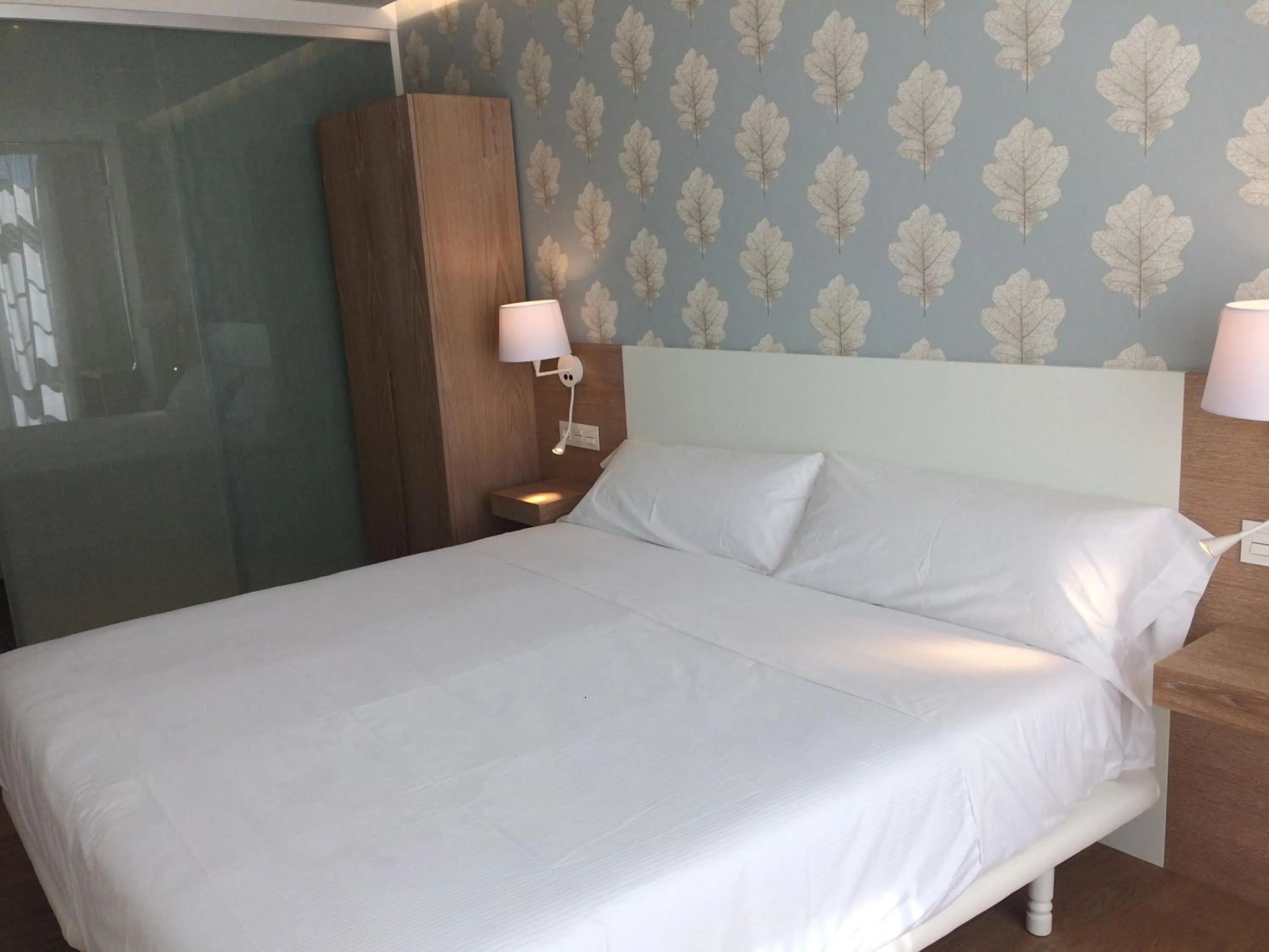 Toilet, Bed in Deniké Grupo Atalaia