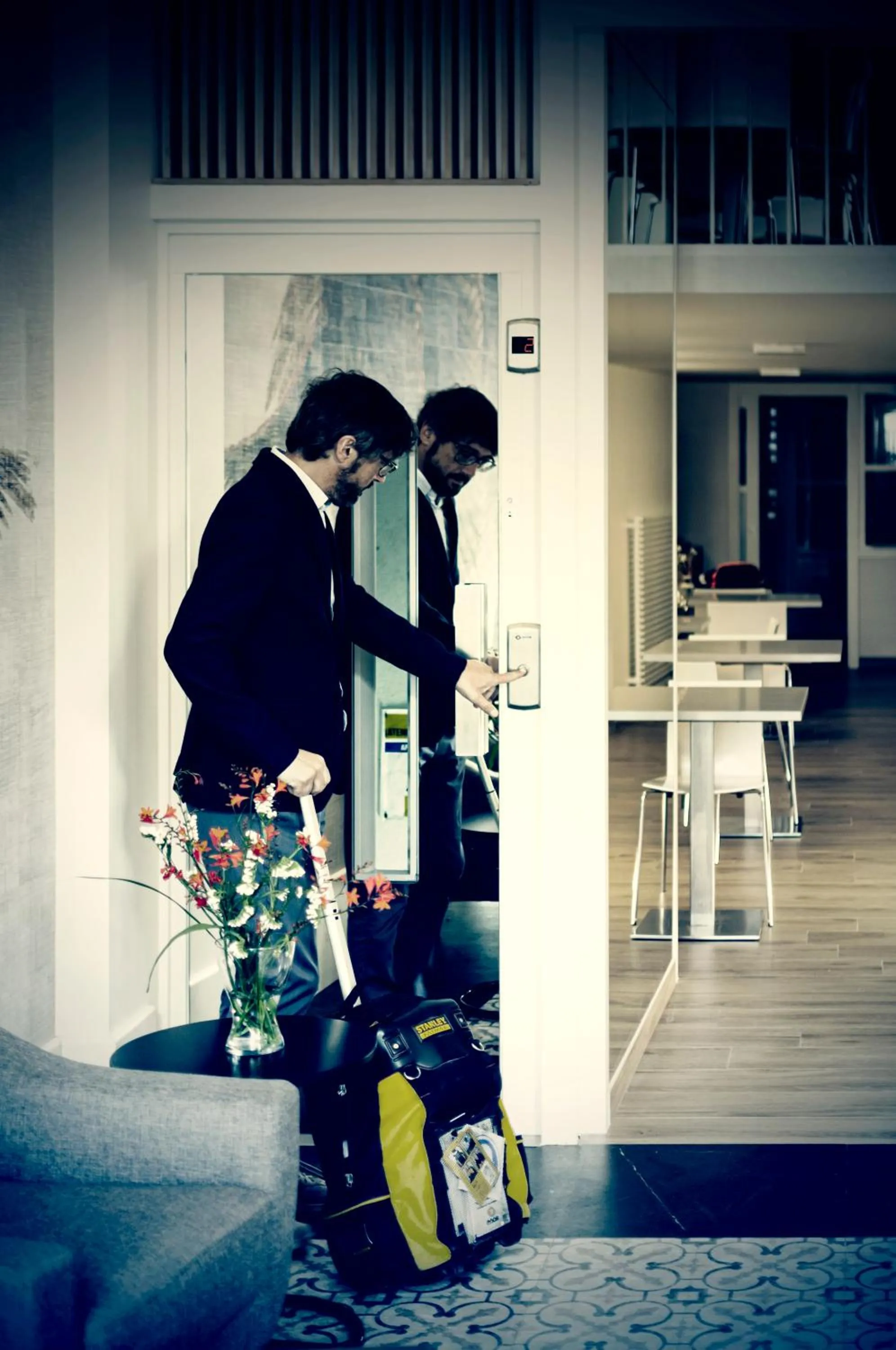 People in Deniké Grupo Atalaia