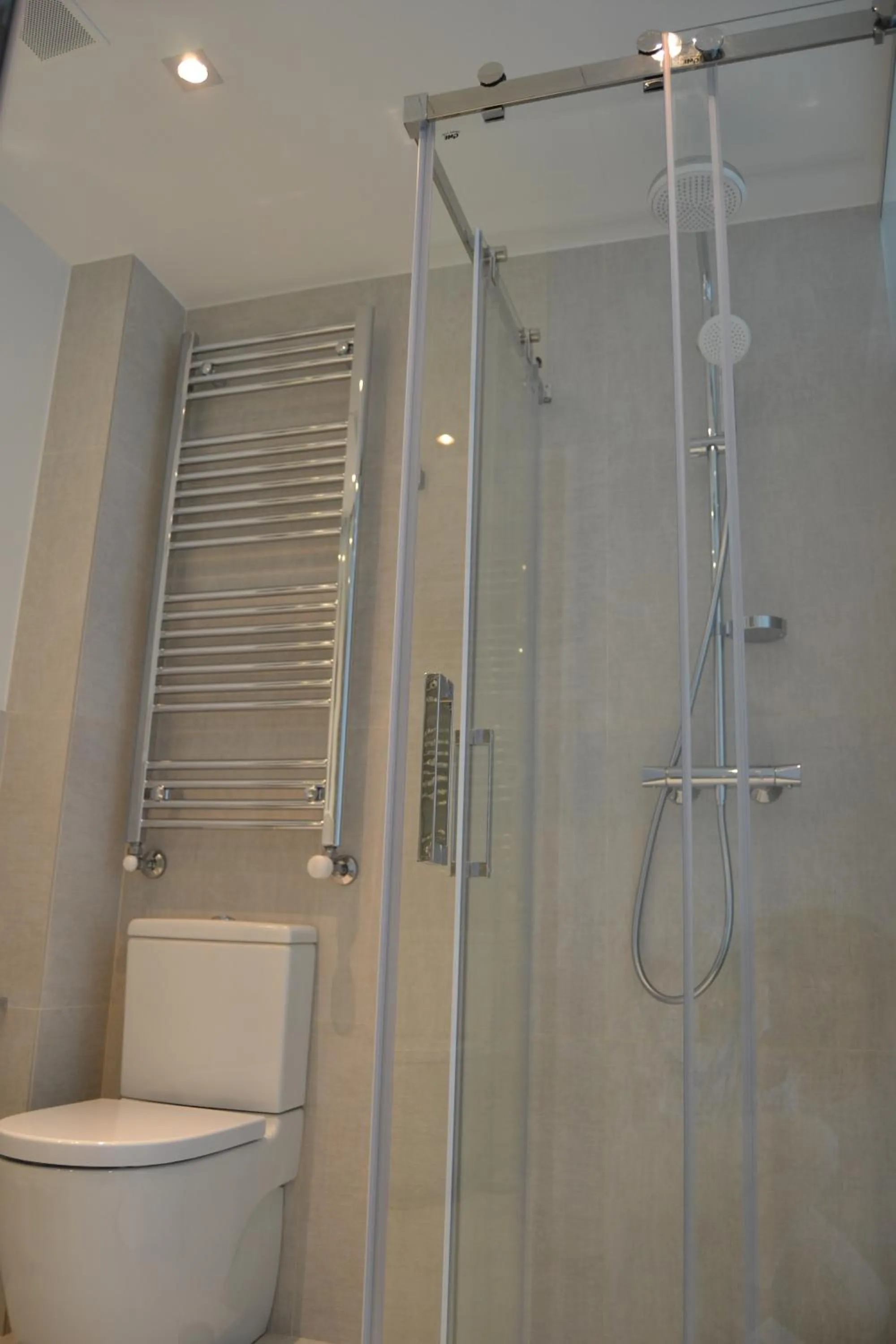 Bathroom in Deniké Grupo Atalaia