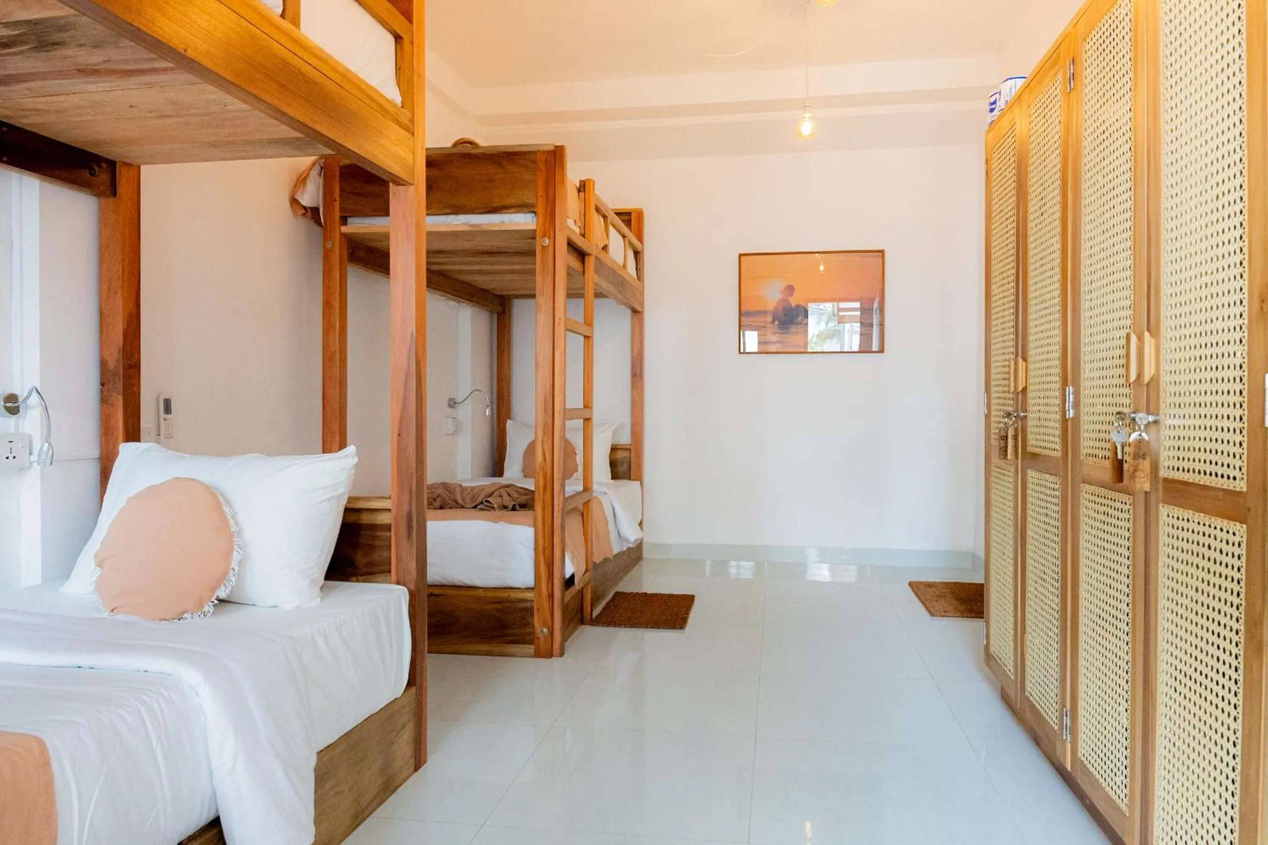 Bed in Lucky's Surf Camp