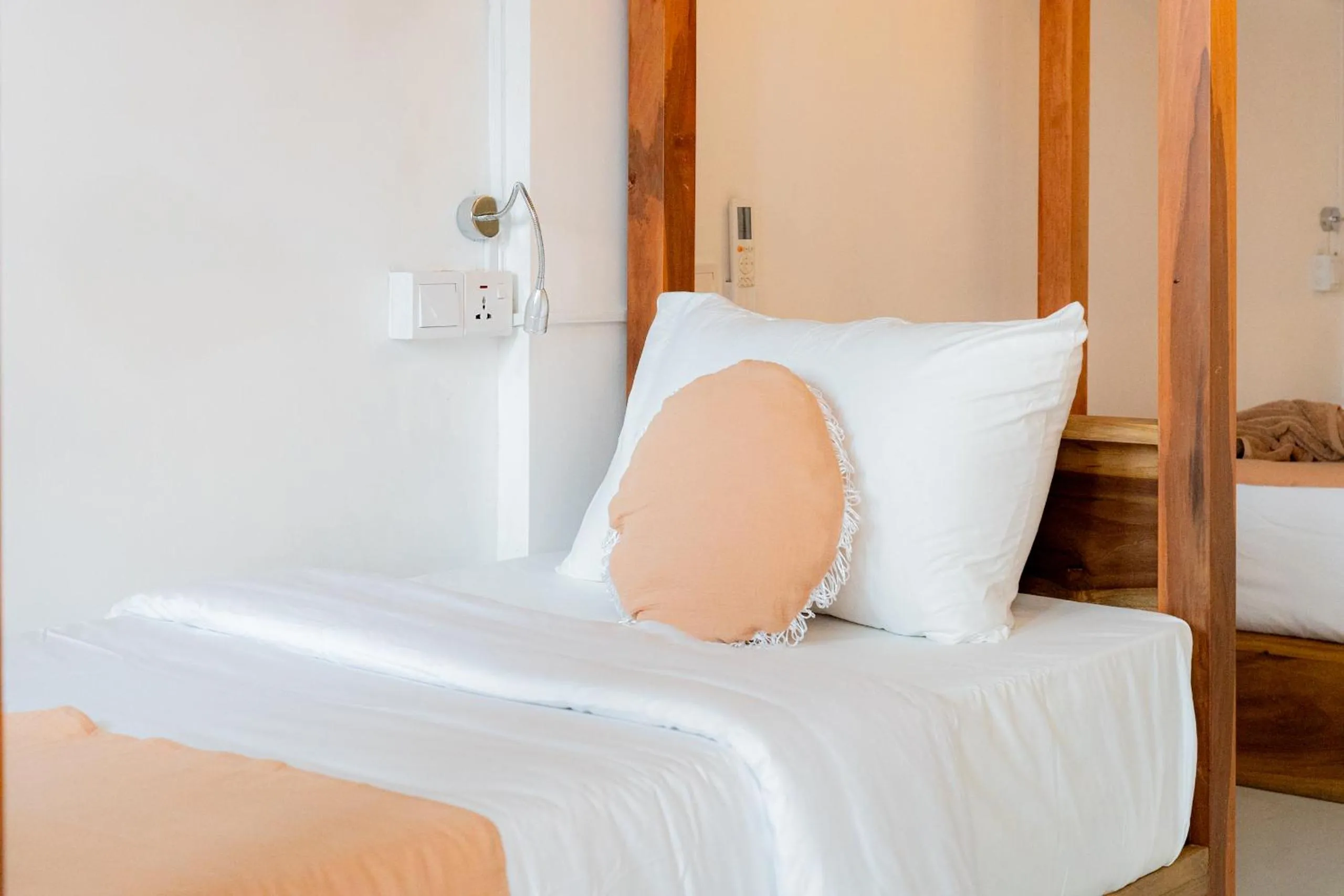 Bed in Lucky's Surf Camp