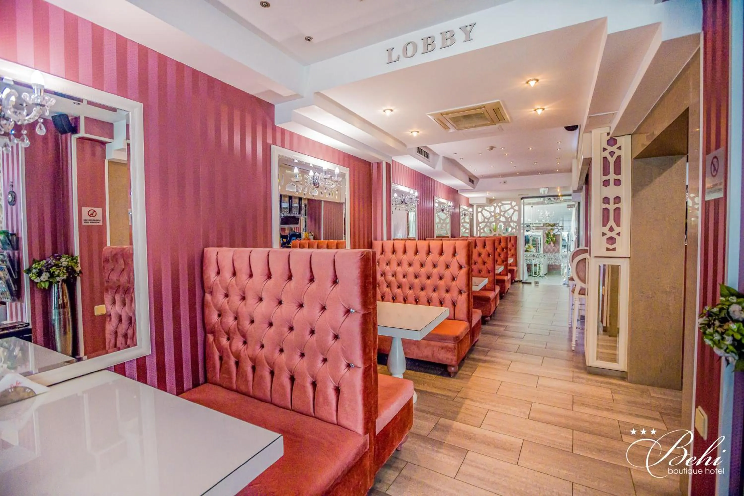 Restaurant/places to eat in Boutique Hotel Behi