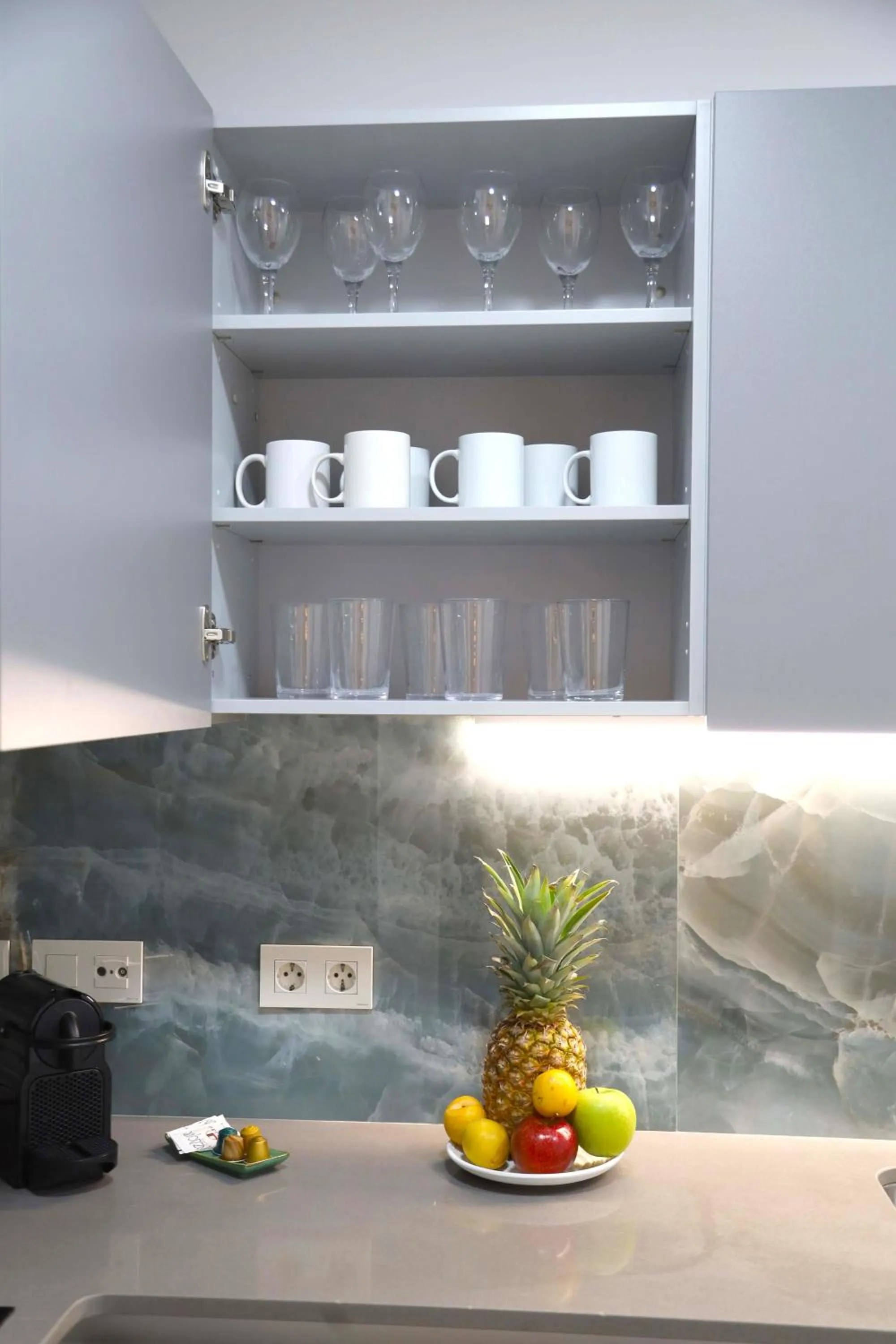 Kitchen or kitchenette in Cosmo Apartments Consell de Cent - Plaza Universitat