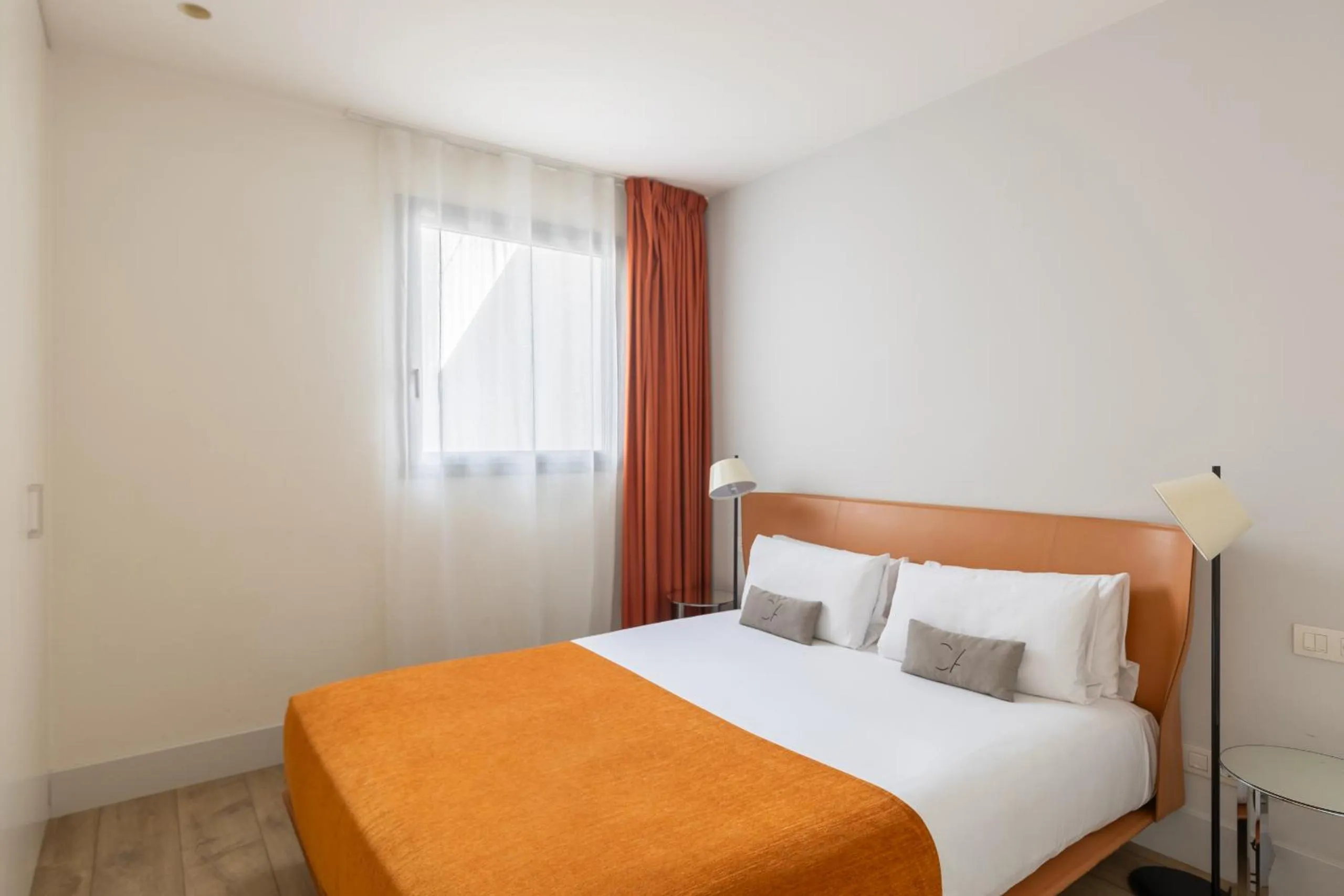 Bedroom, Bed in Cosmo Apartments Passeig de Gràcia