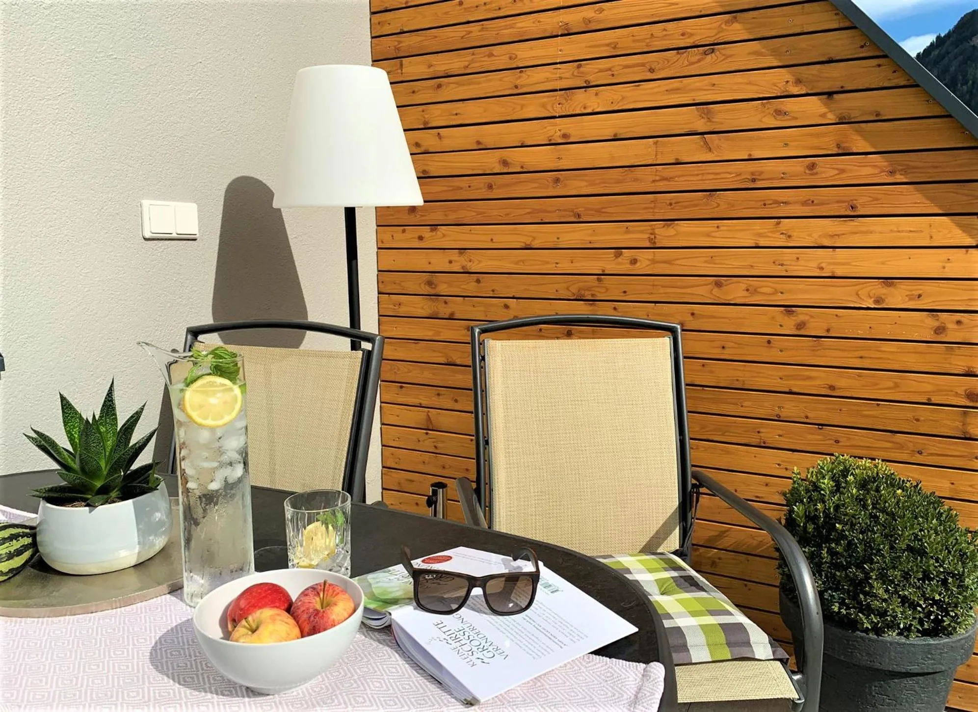 Garden in Easy Living Apartment Ötztal