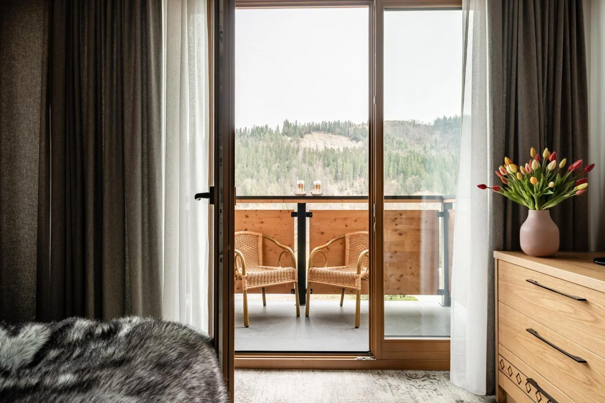 Balcony/Terrace, Bed in Hotel Litworowy Staw