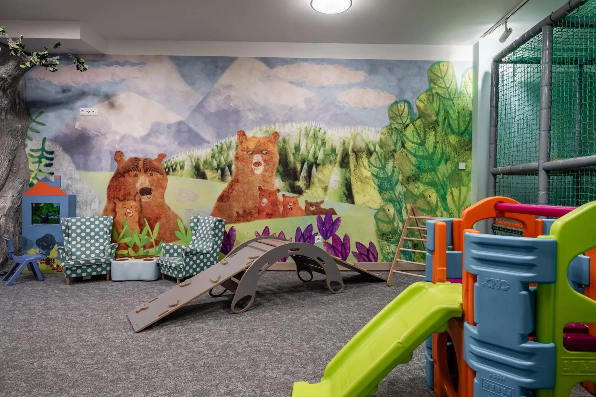 Children play ground in Hotel Litworowy Staw