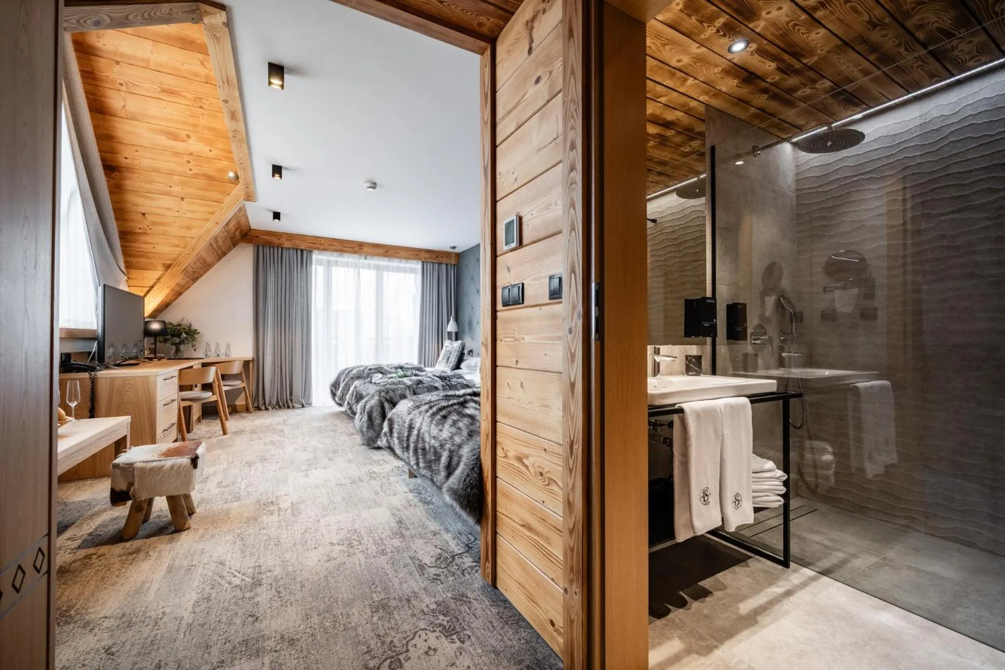 Photo of the whole room in Hotel Litworowy Staw