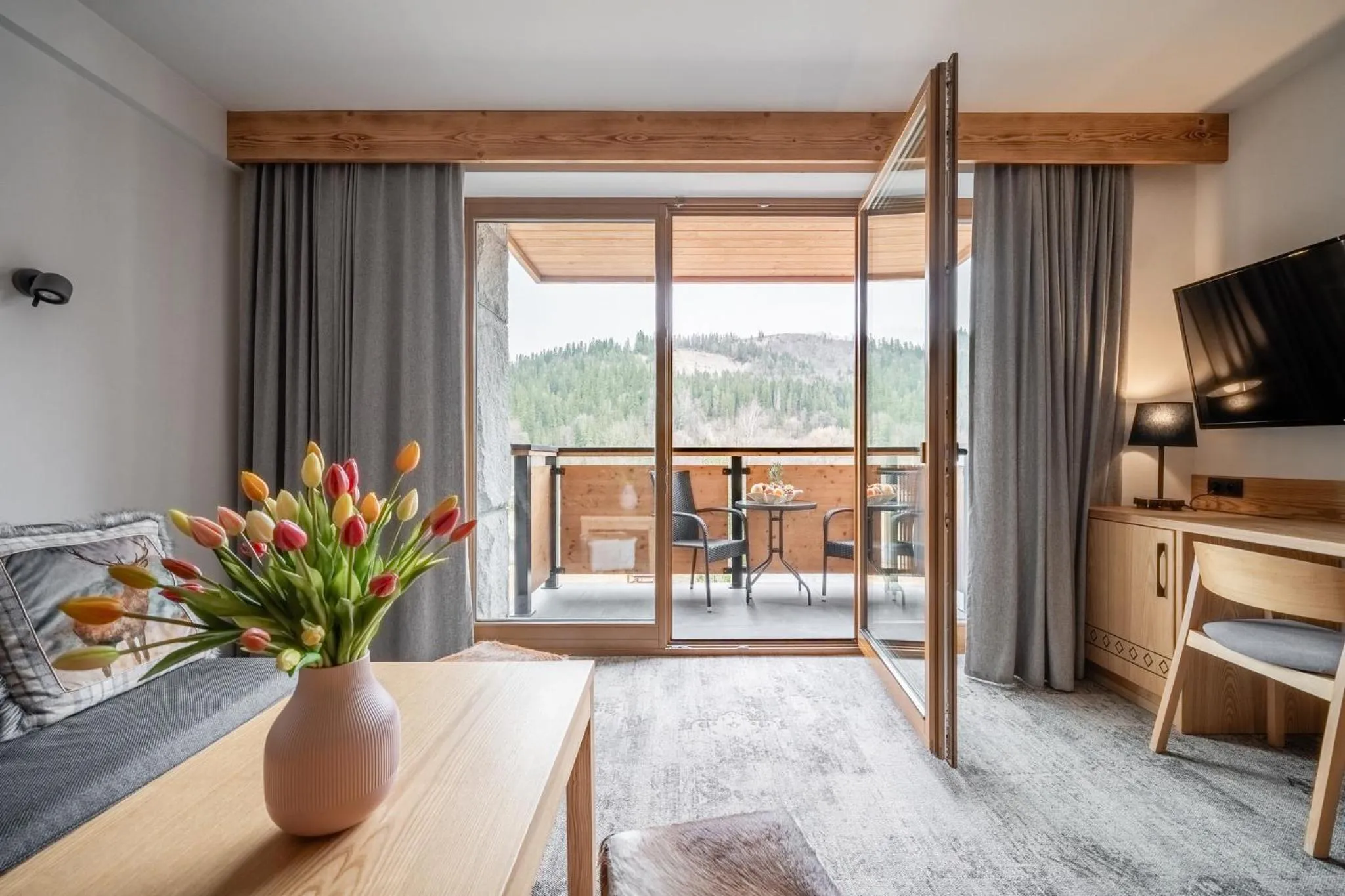 View (from property/room), Bed in Hotel Litworowy Staw