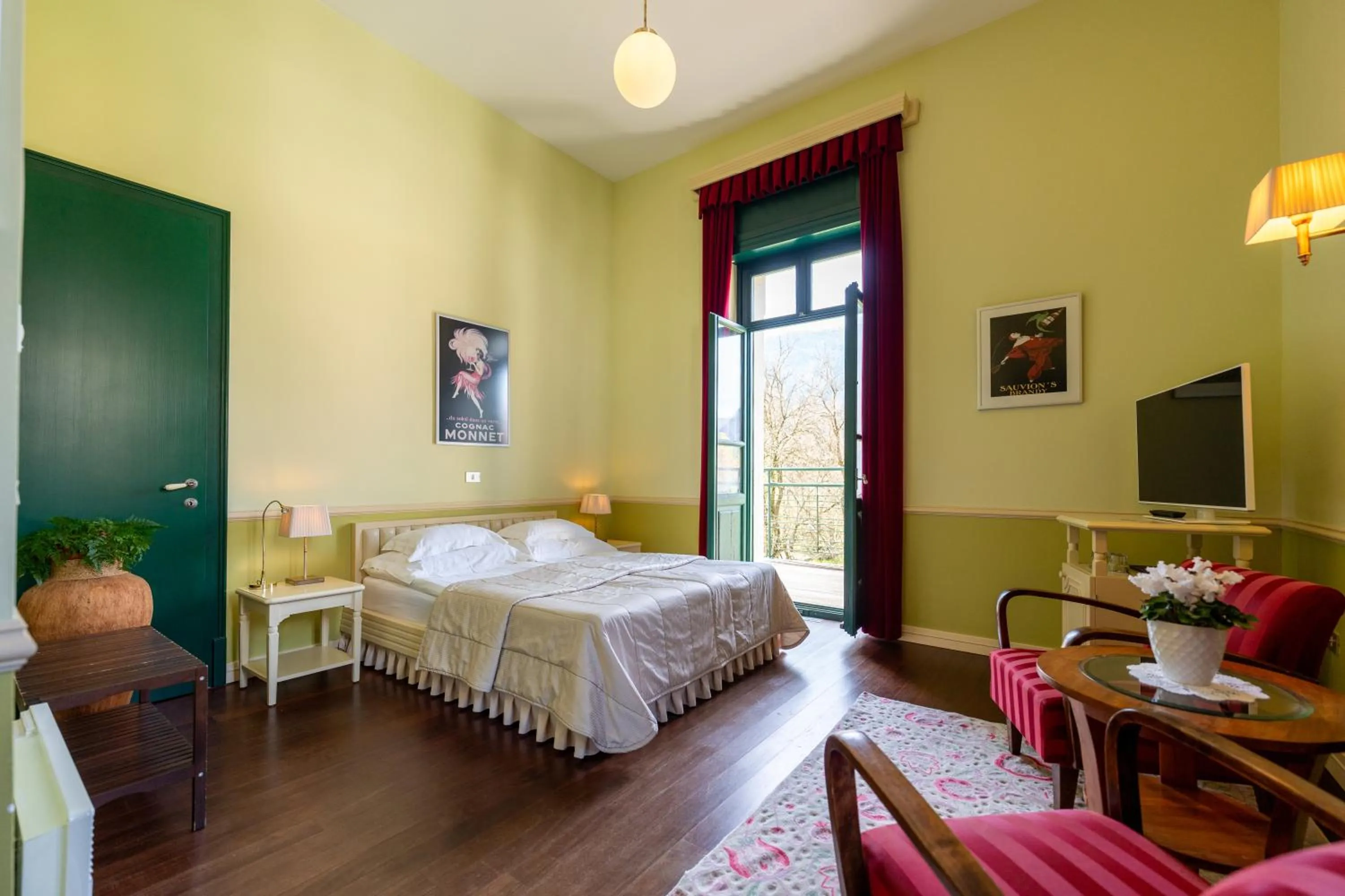 Bed in Boutique Hotel Dobra Vila Bovec