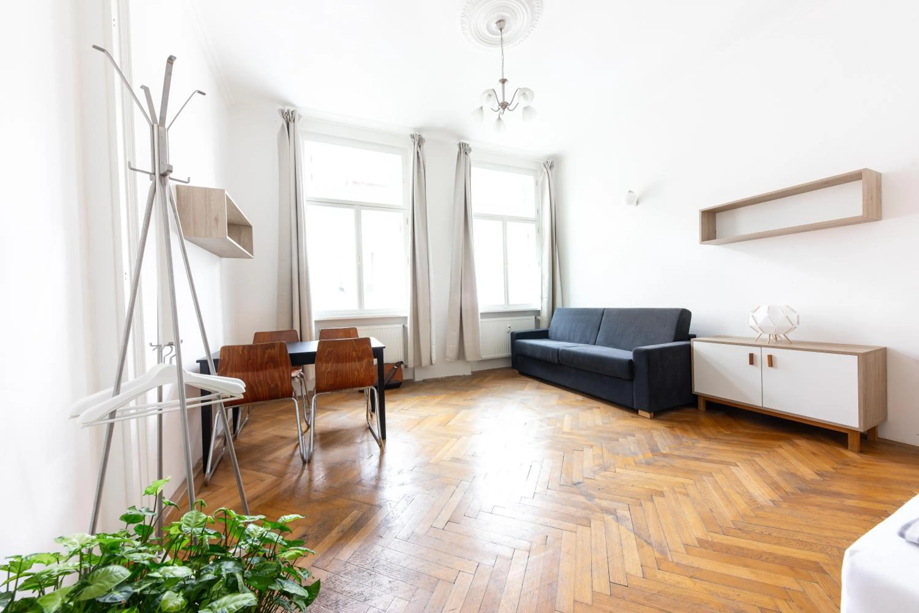 Photo of the whole room in Jacob Brno