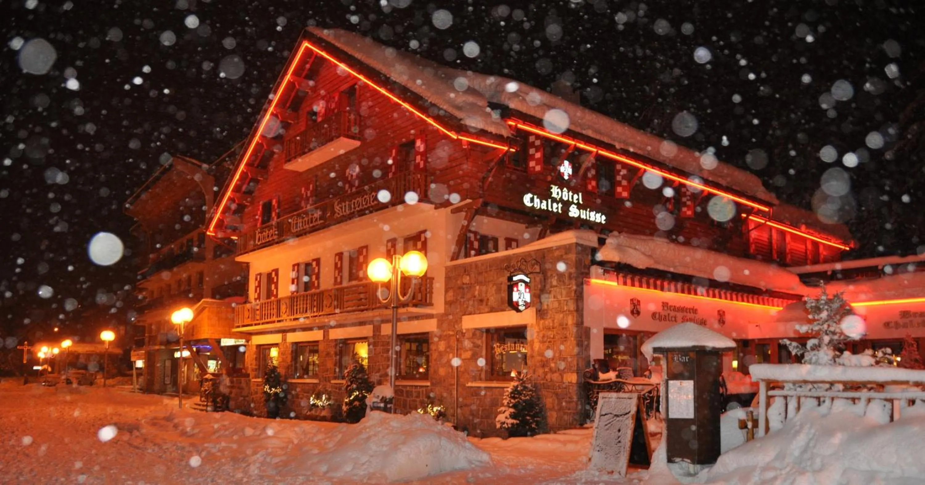 Facade/entrance in Le Chalet Suisse