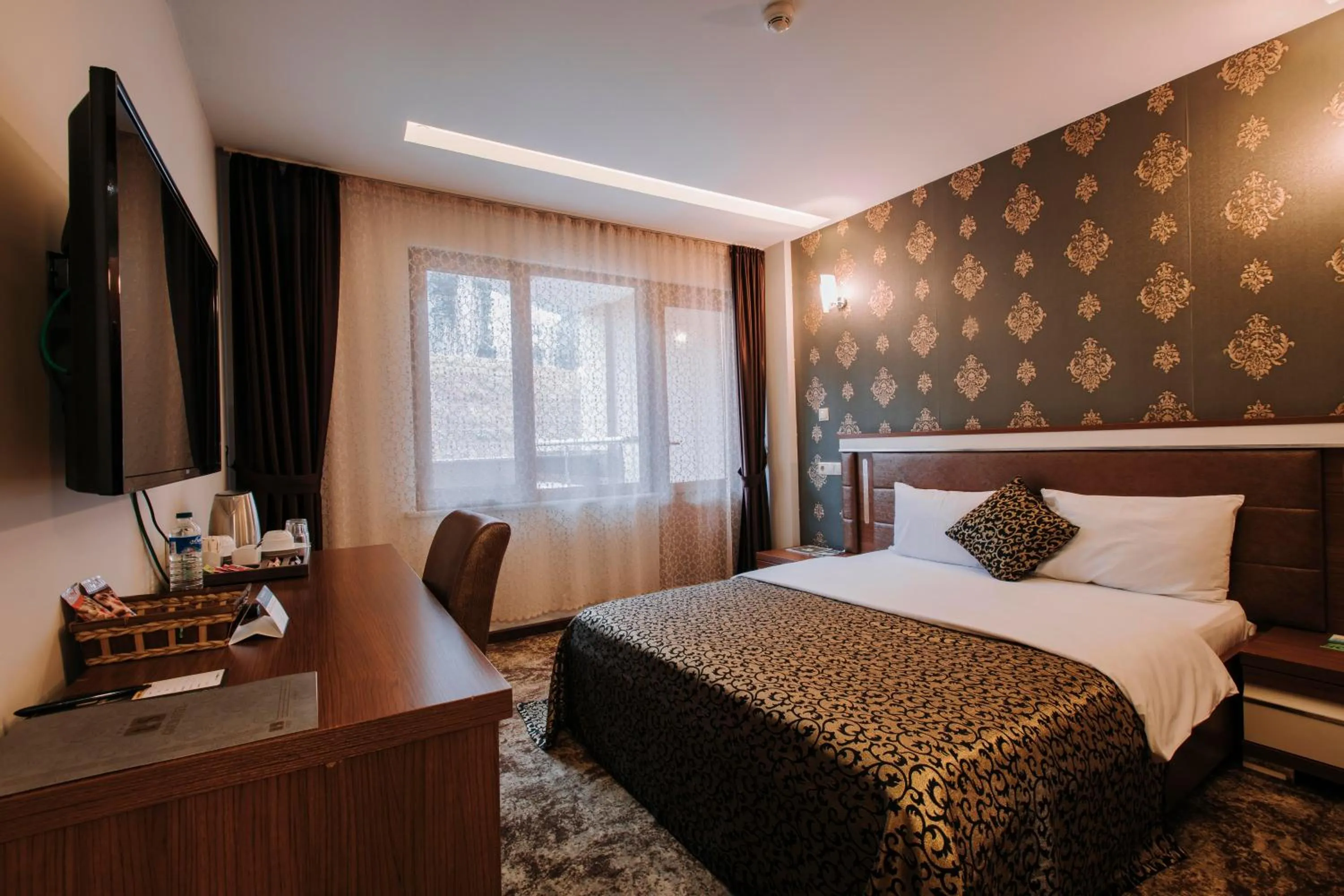 Bed in TS Gold Otel