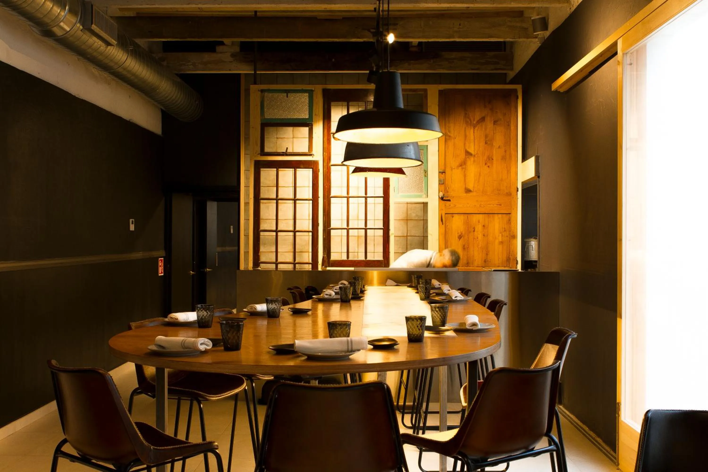 Restaurant/places to eat in Smoix hotel