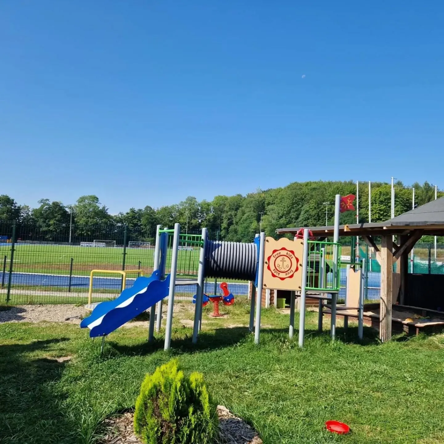 Hotel Miłosz Restauracja, Basen dla dzieci, Sala Zabaw, Siłownia