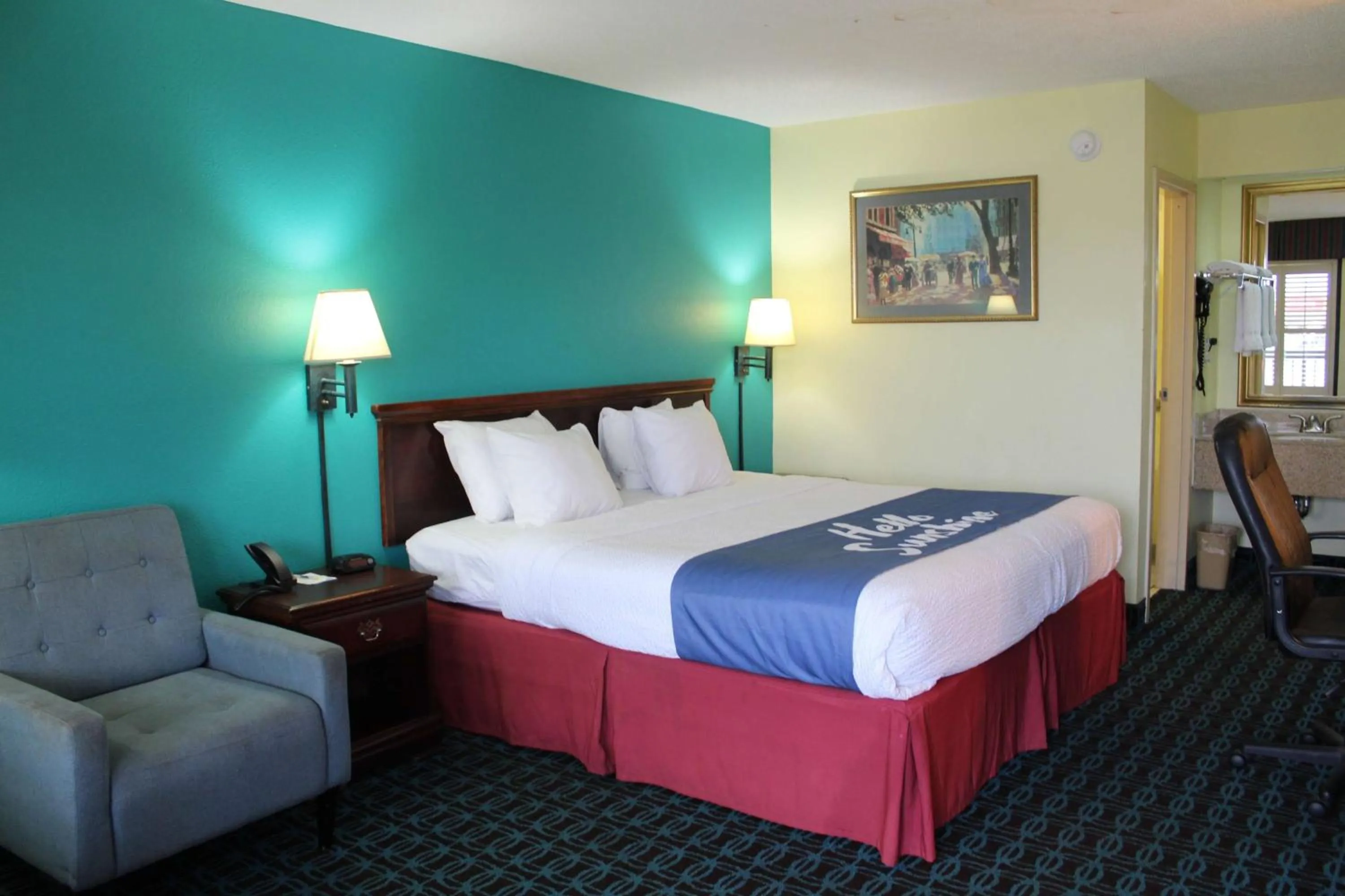 Photo of the whole room, Bed in Days Inn by Wyndham Marianna