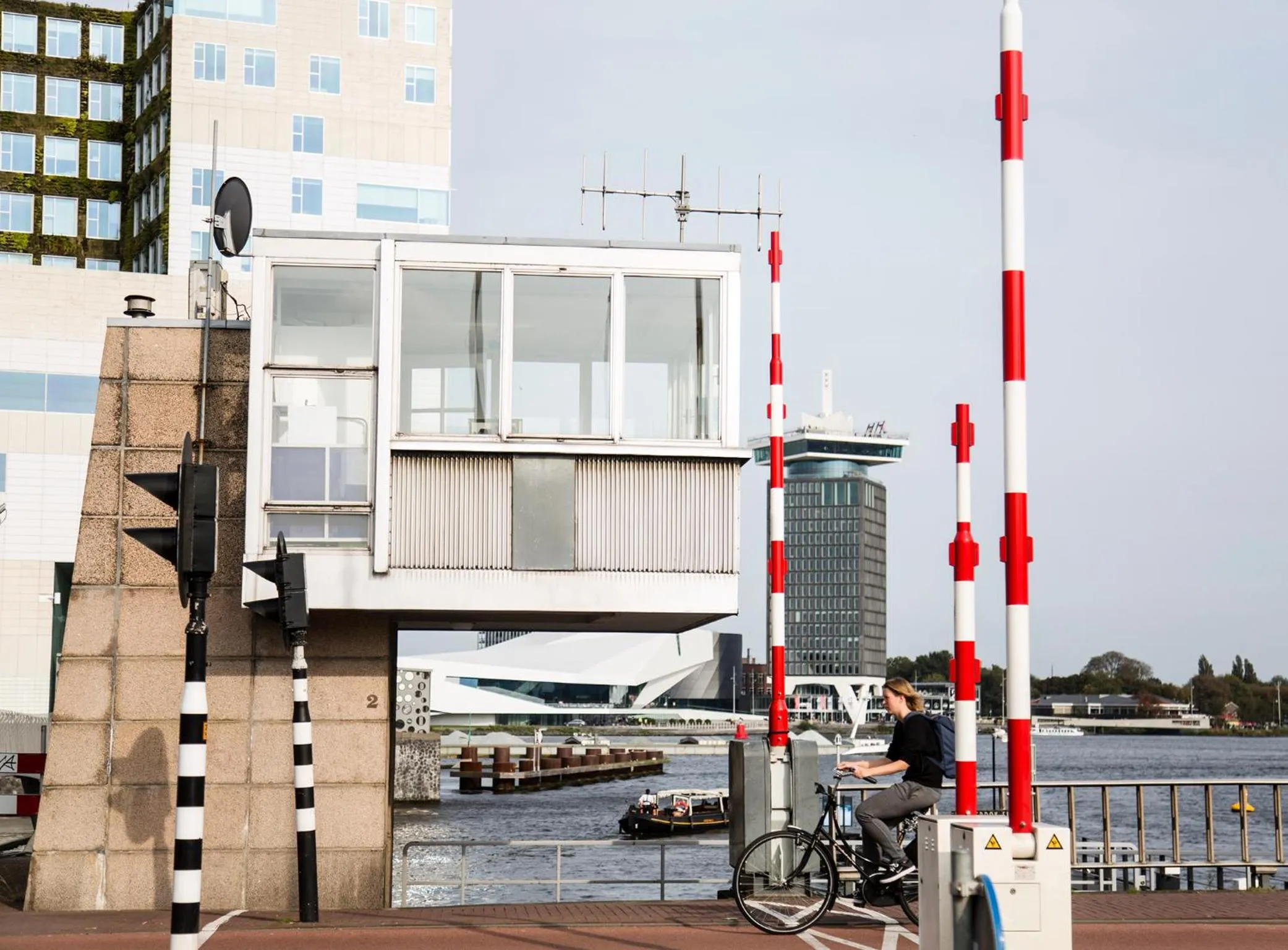 Property building in SWEETS - Westerdoksbrug