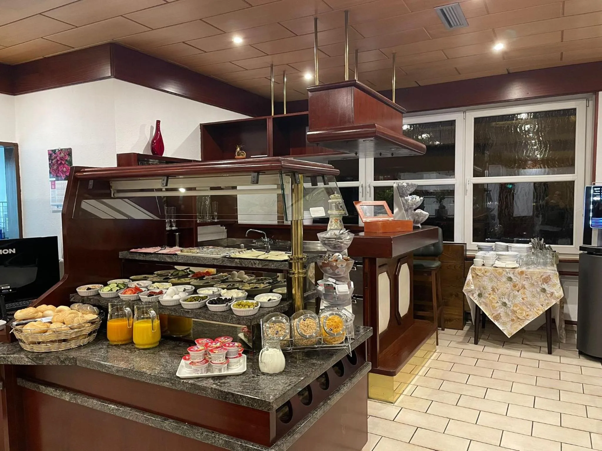 Breakfast in Brunnen Hotel