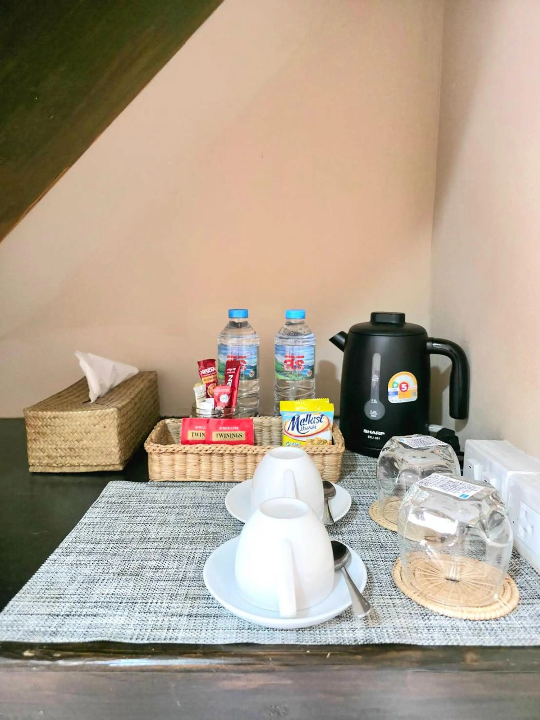 Bed in Blu Cabin Ari Stylish Gay Poshtel